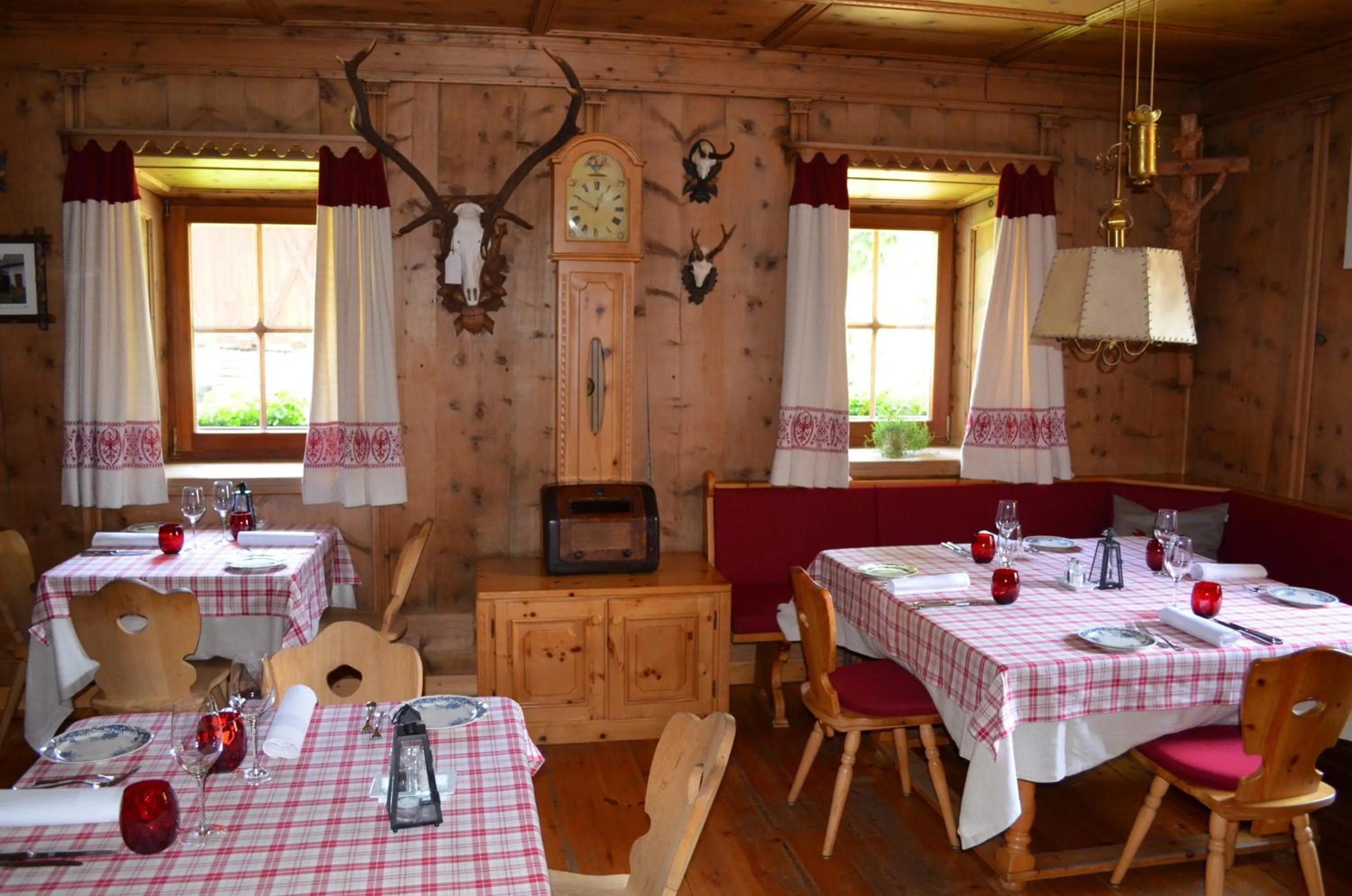 Restaurant/places to eat in Ansitz Goller