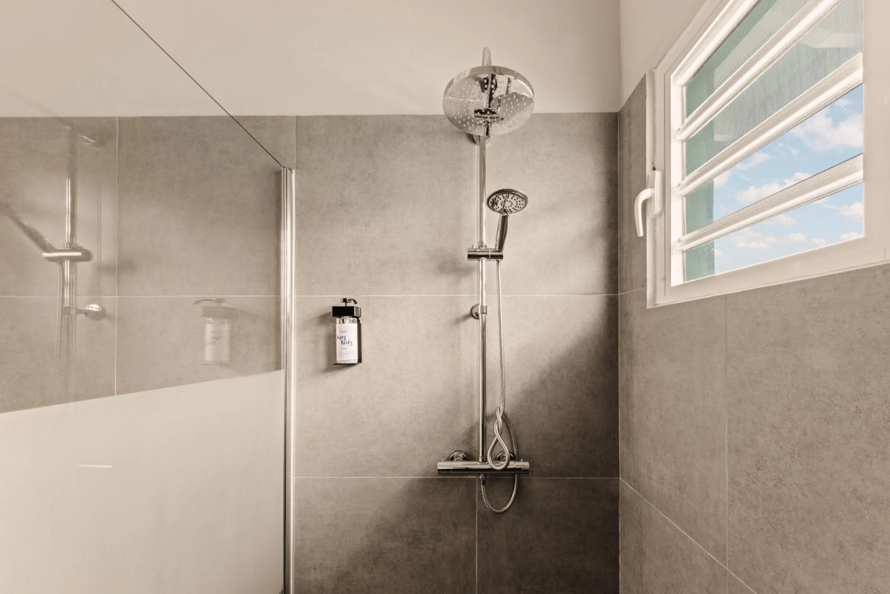 Bathroom in Bon Bini Resort Curacao