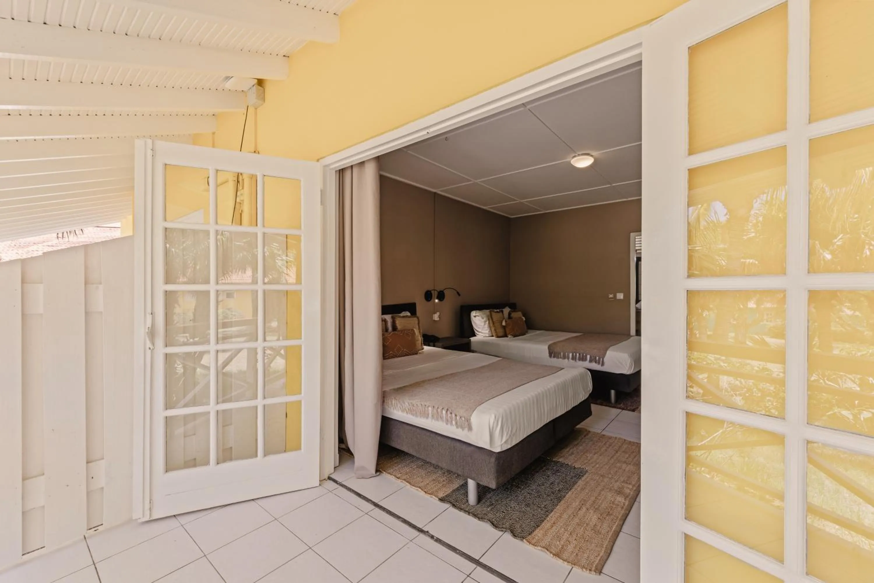 Bedroom, Bed in Bon Bini Resort Curacao