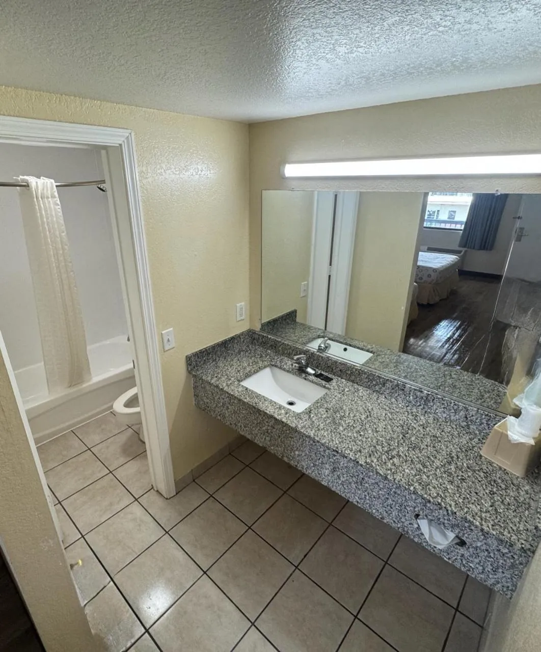 Bathroom in Hole Inn the Wall Hotel - Fort Walton Beach - Sunset Plaza - nearby Beaches & Hurlburt