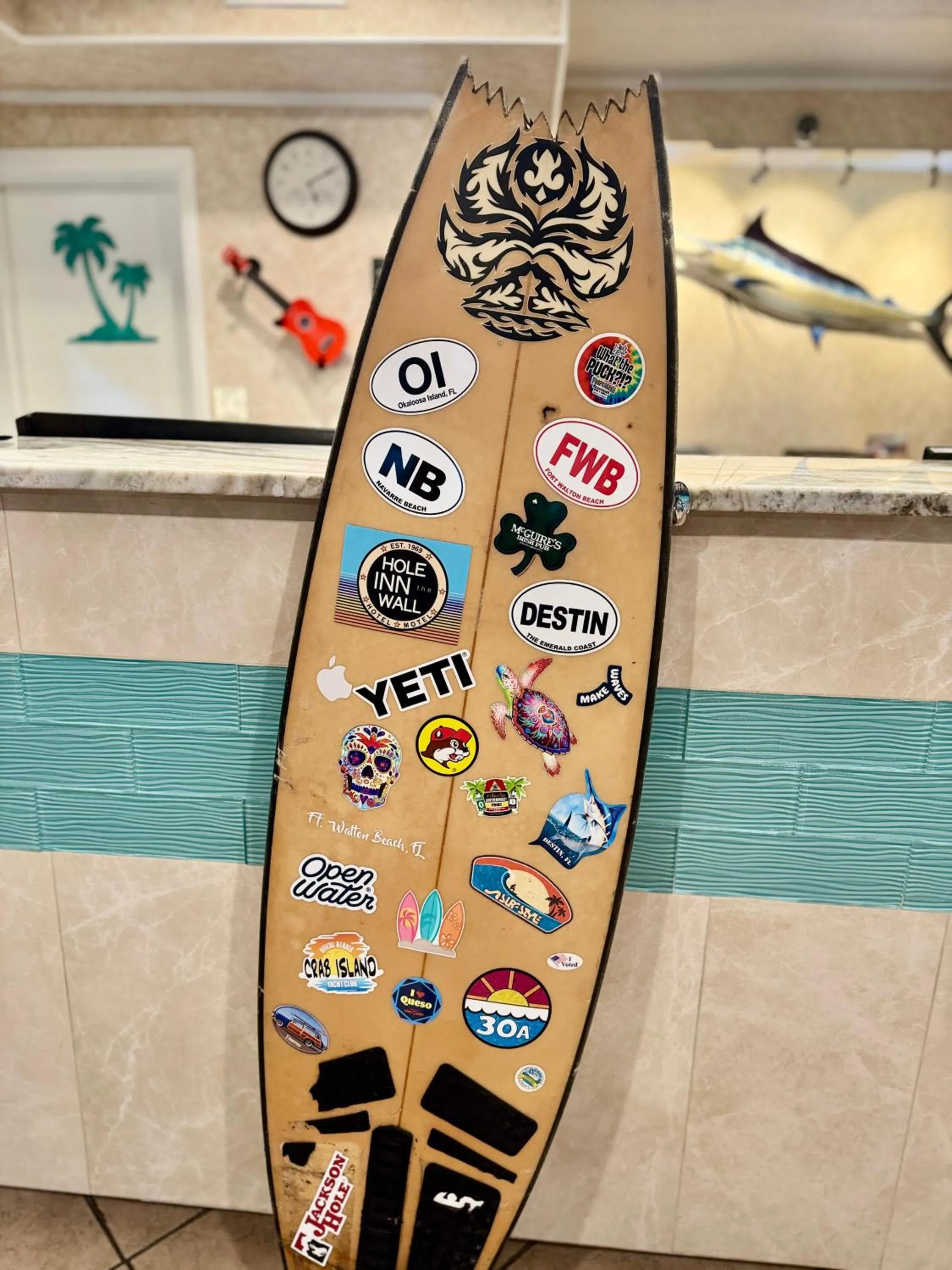 Lobby or reception in Hole Inn the Wall Hotel - Fort Walton Beach - Sunset Plaza - nearby Beaches & Hurlburt