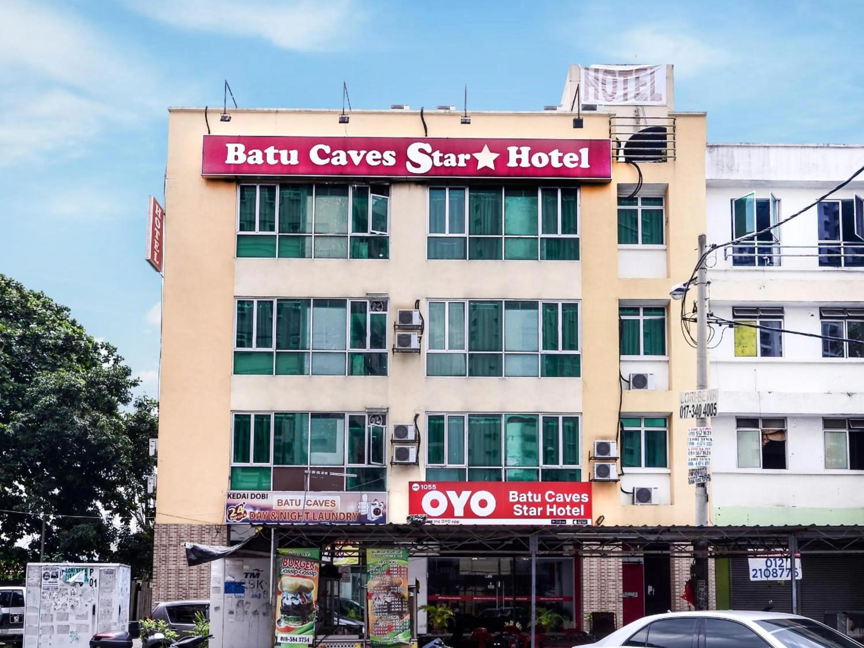 Neighbourhood in OYO 1055 Batu Caves Star Hotel