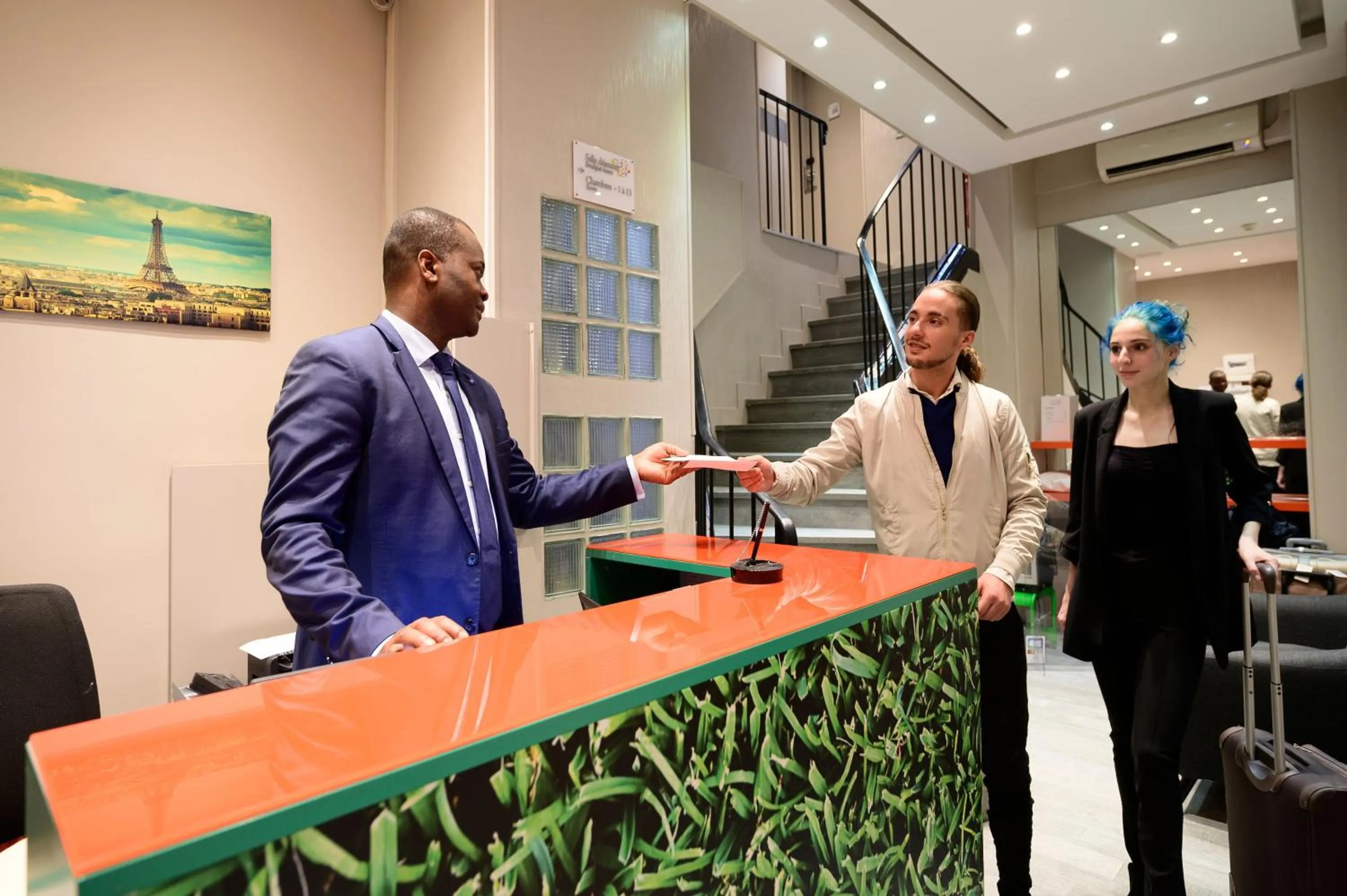 Lobby or reception in Jardins de Montmartre
