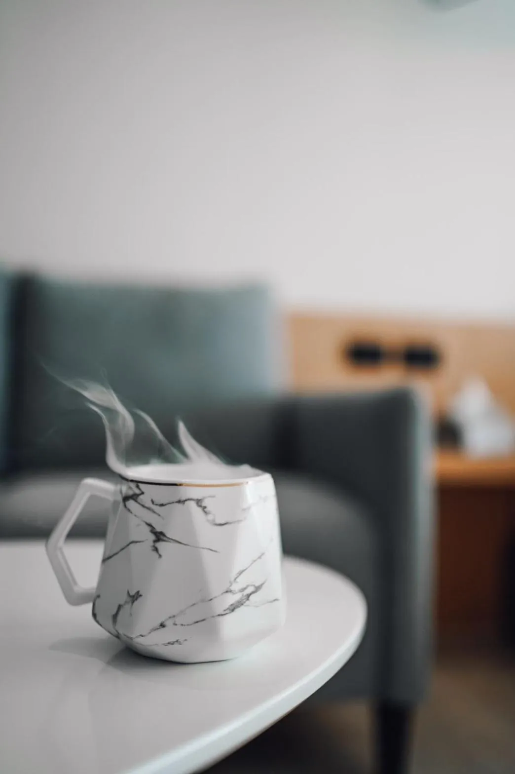 Decorative detail in Sunshine Liv.