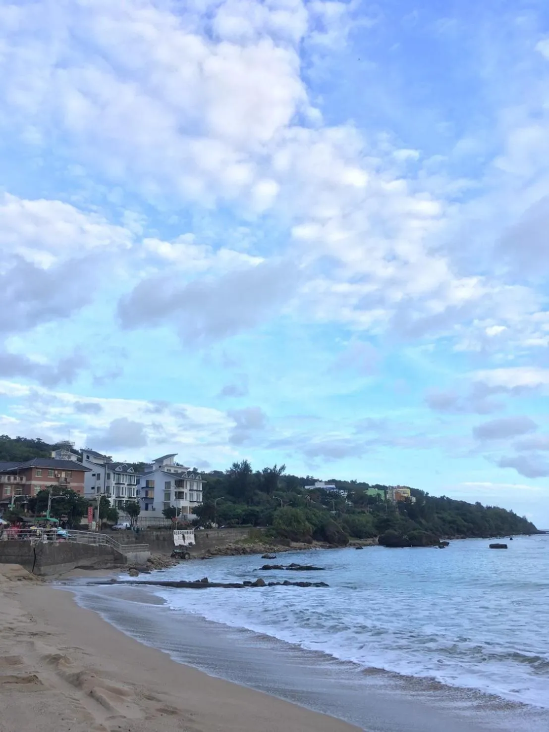 Natural landscape in Sunshine Liv.