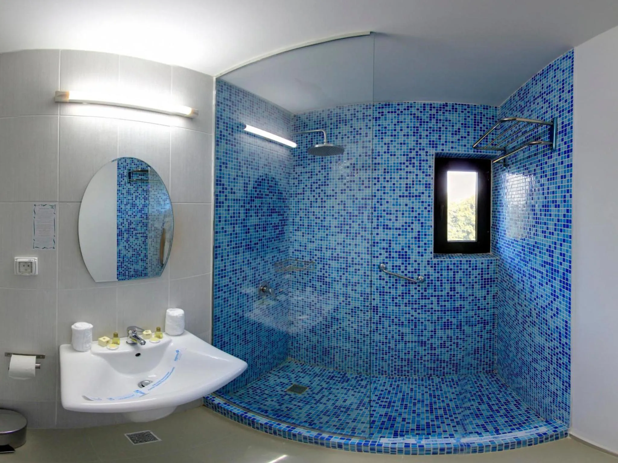 Bathroom in Hotel Solymar