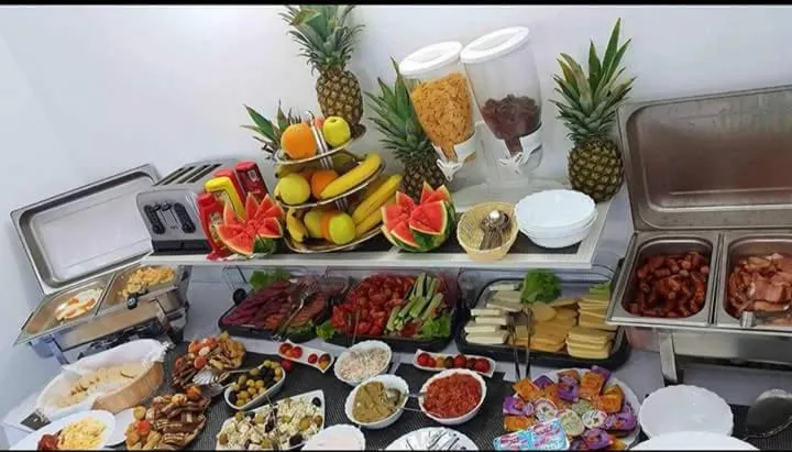 Buffet breakfast in Hotel Solymar