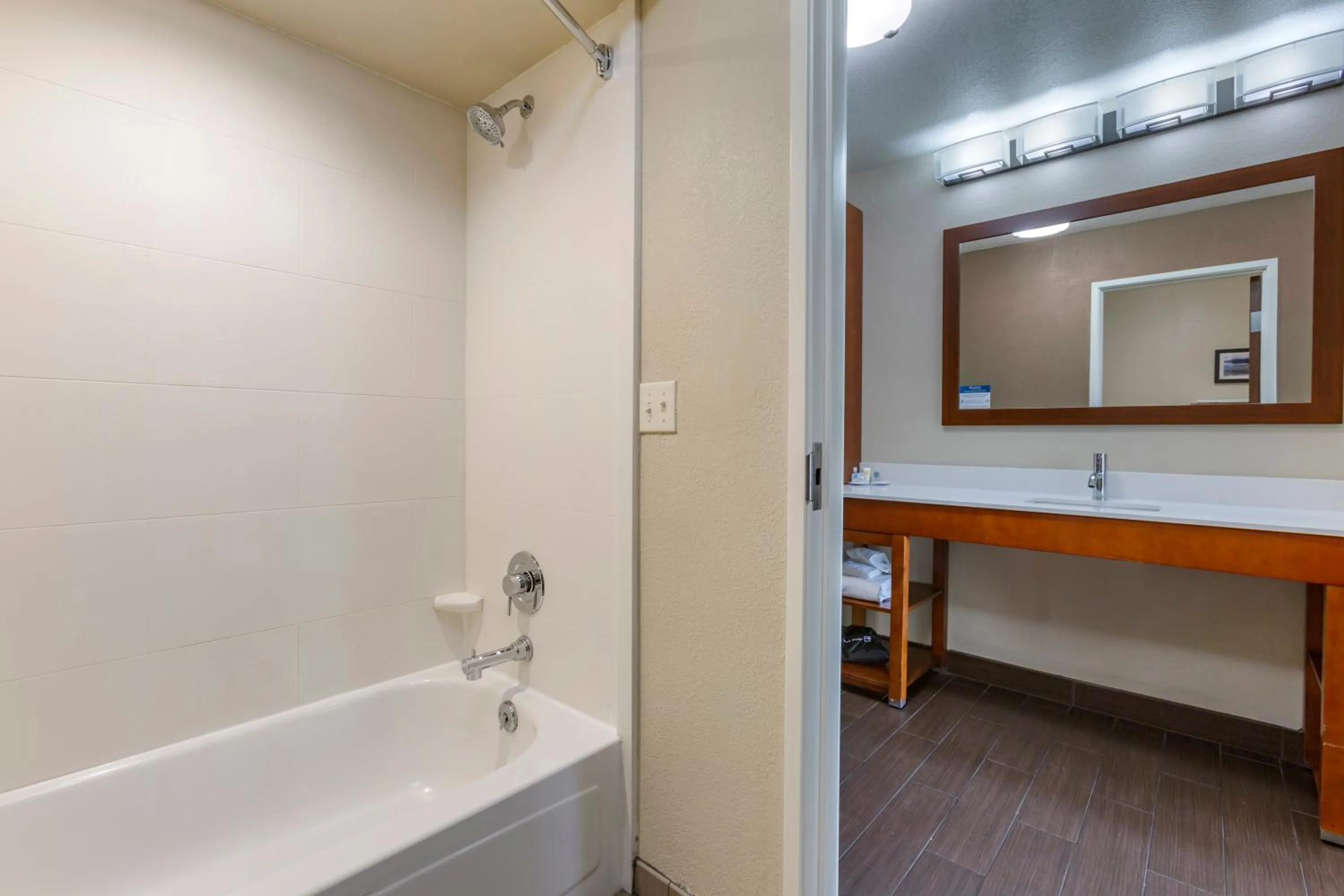 Bathroom in Comfort Inn & Suites Coeur d'Alene
