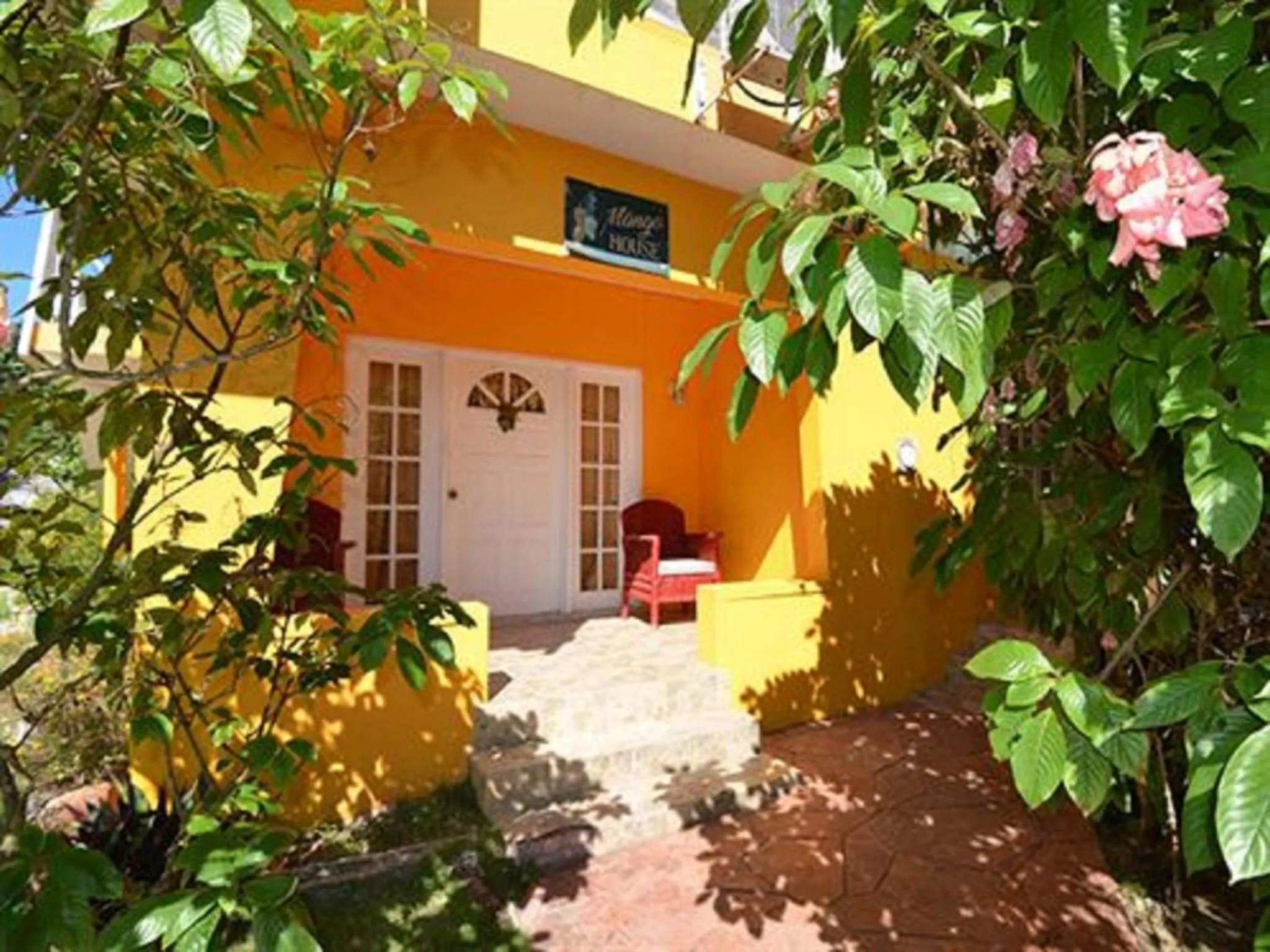 Property building in Bay View Eco Resort & Spa