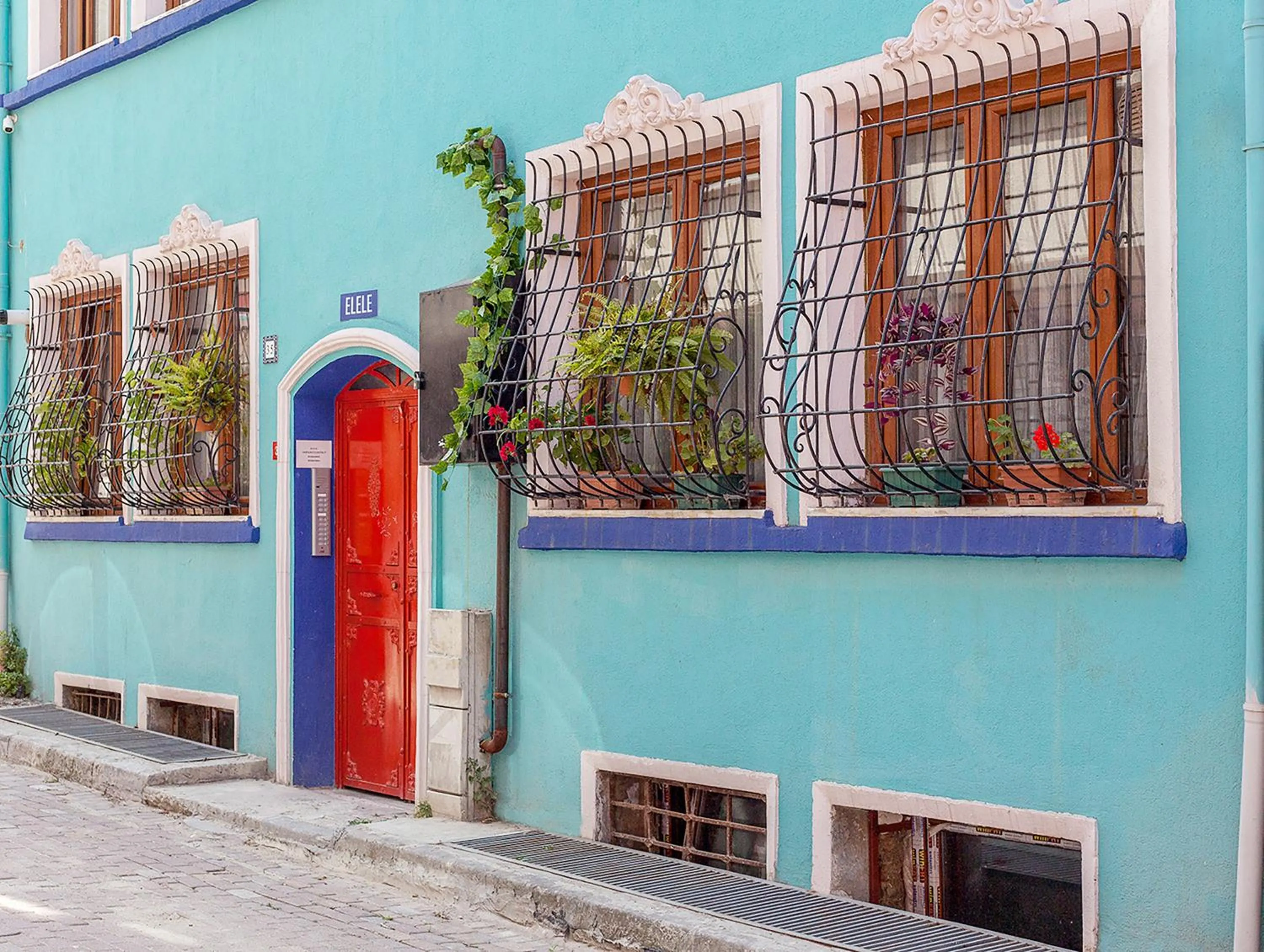 Elele Boutique Aparts