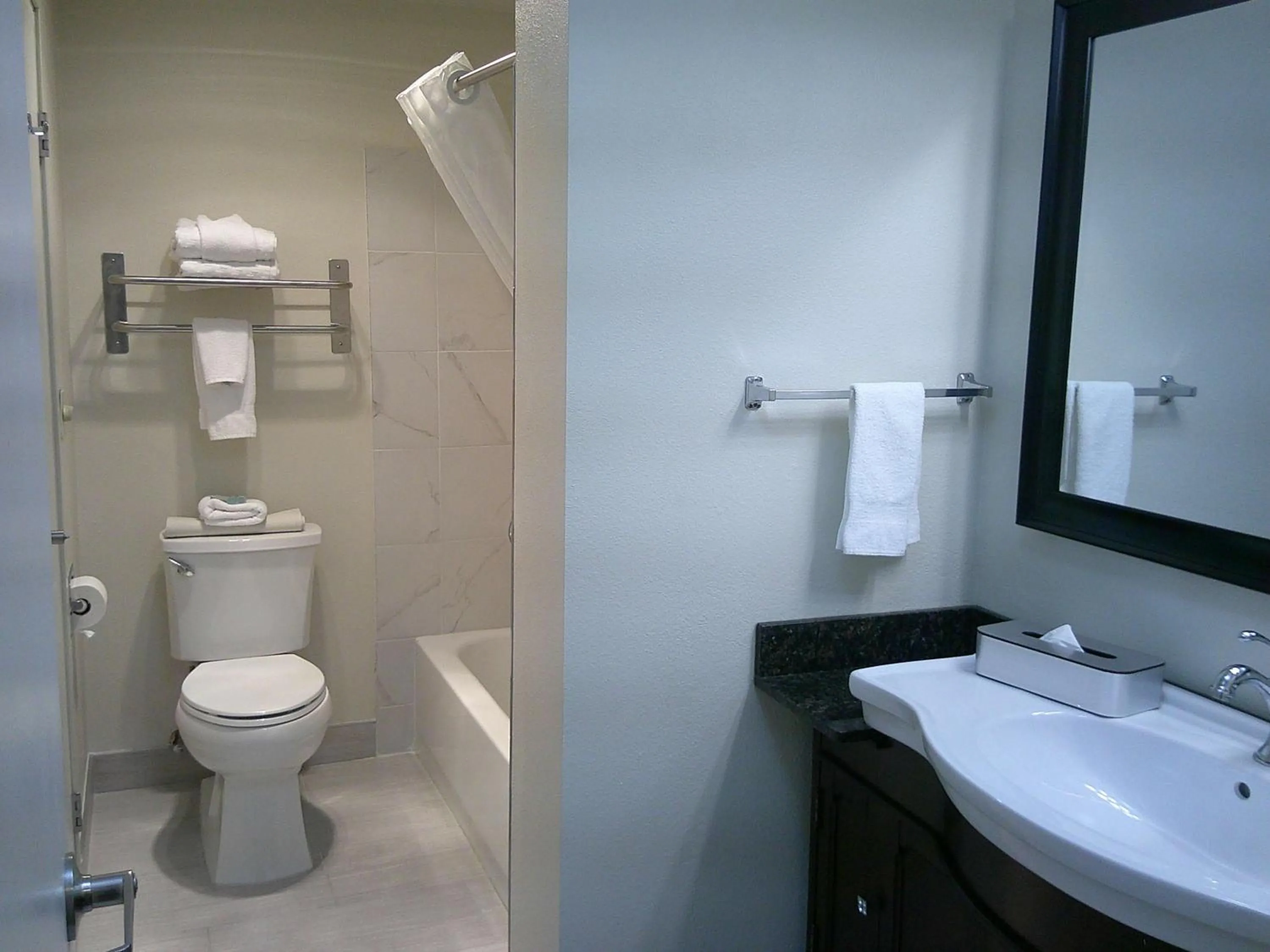 Bathroom in Best Western Alderwood