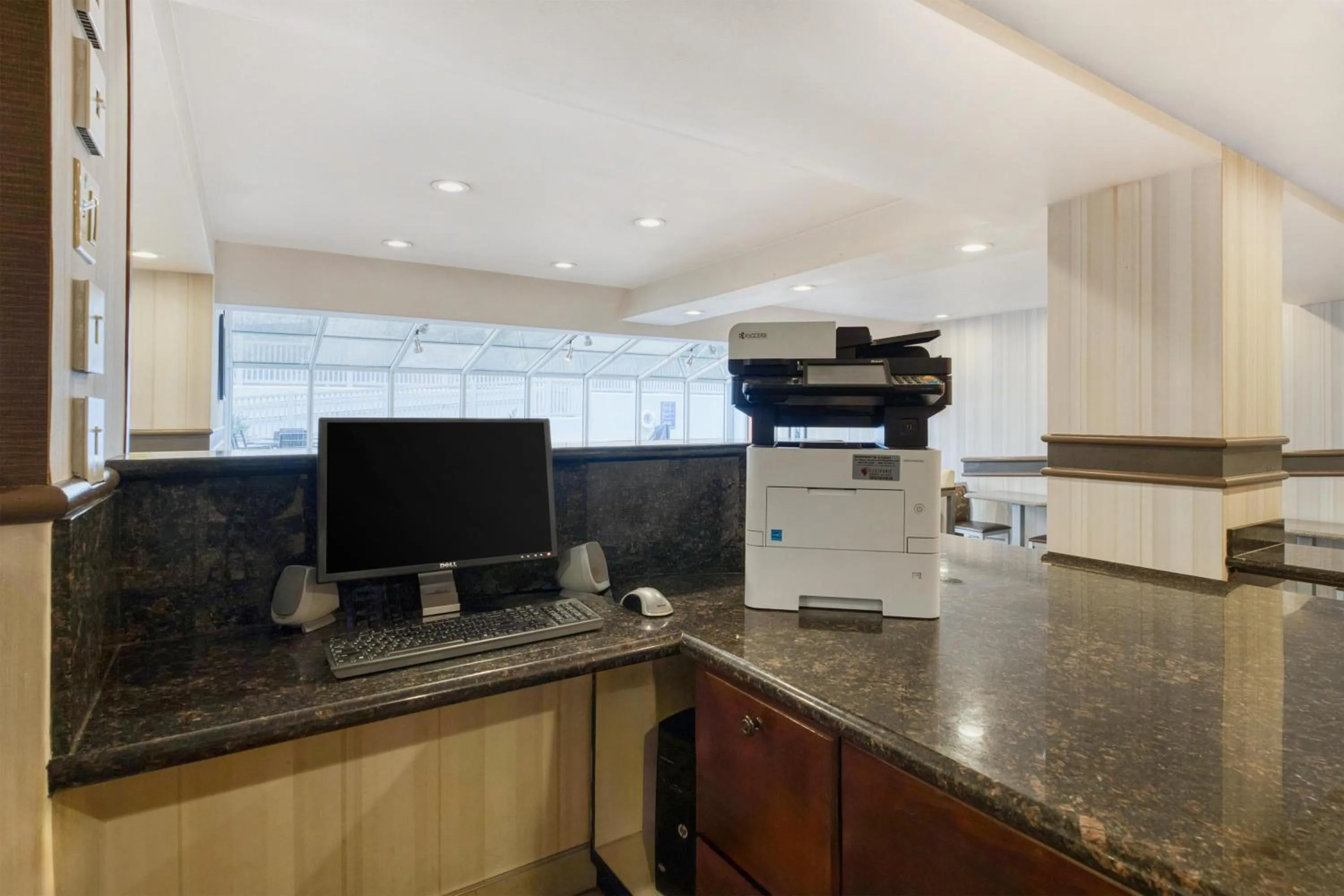 Business facilities in Best Western Alderwood