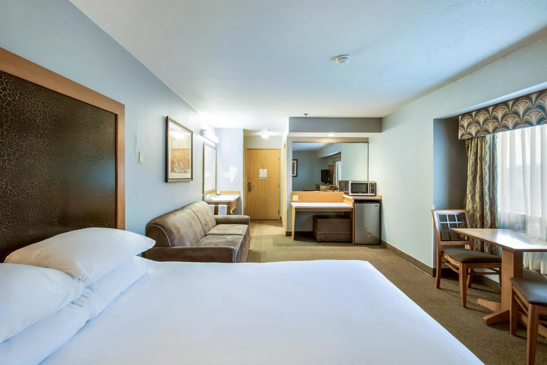 Bedroom in Red Lion Inn & Suites Seaside