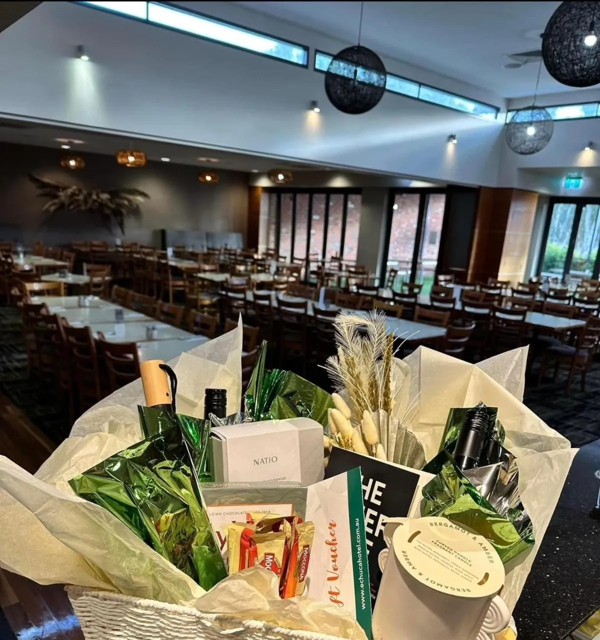 Restaurant/places to eat in Campaspe Lodge