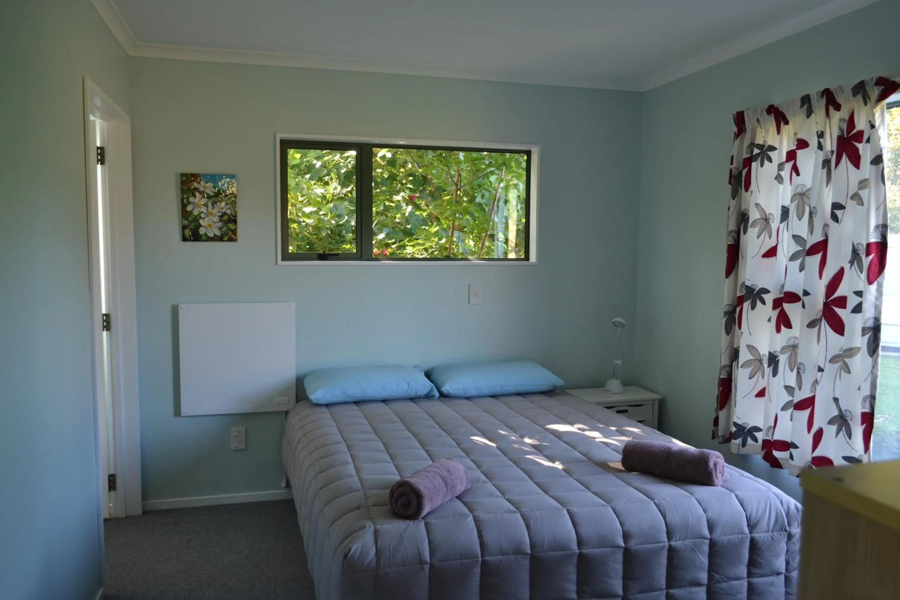 Bed in Smiths Farm Holiday Park