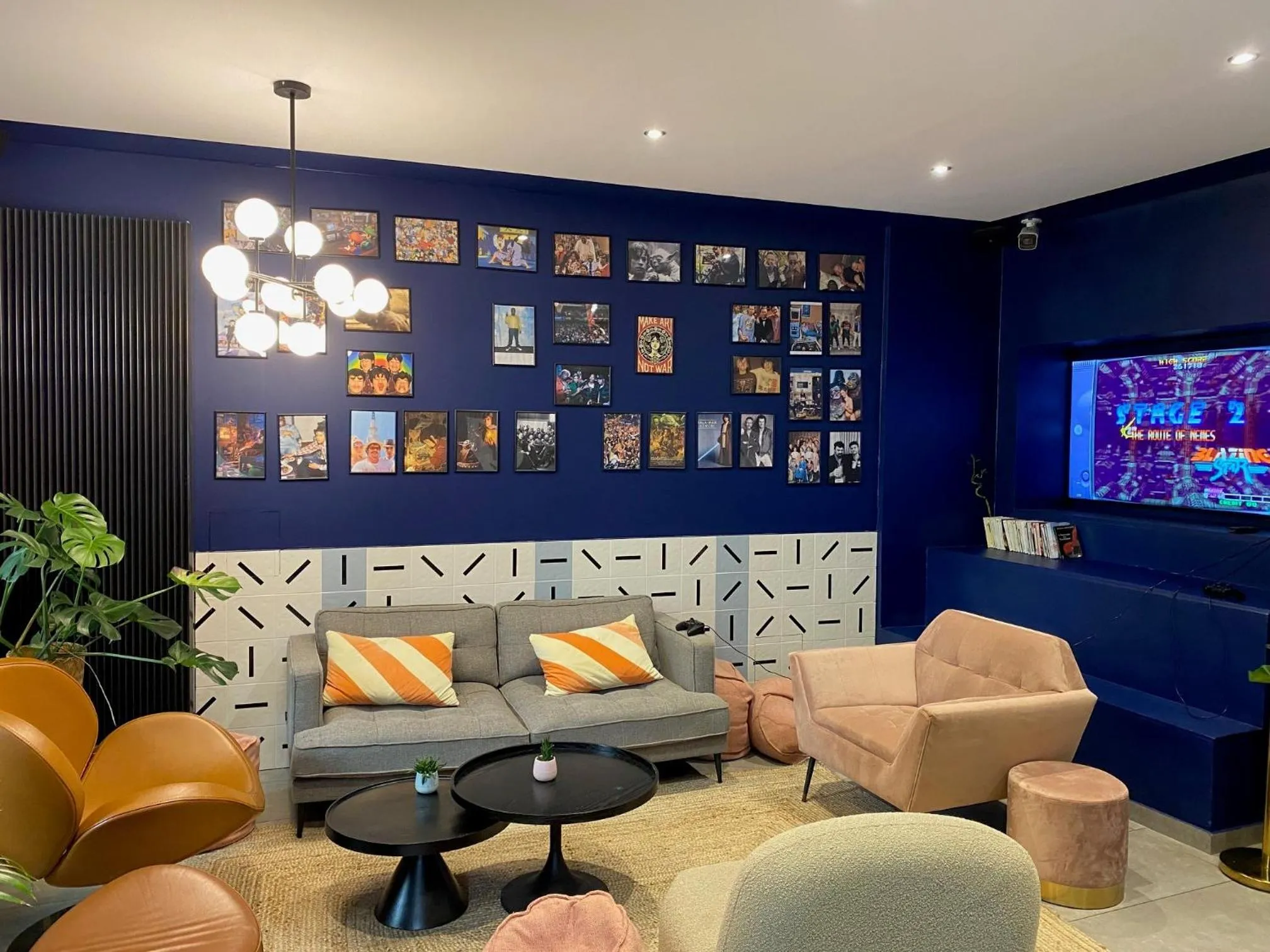 Area and facilities in ClapClap Hôtel, Food & Bar