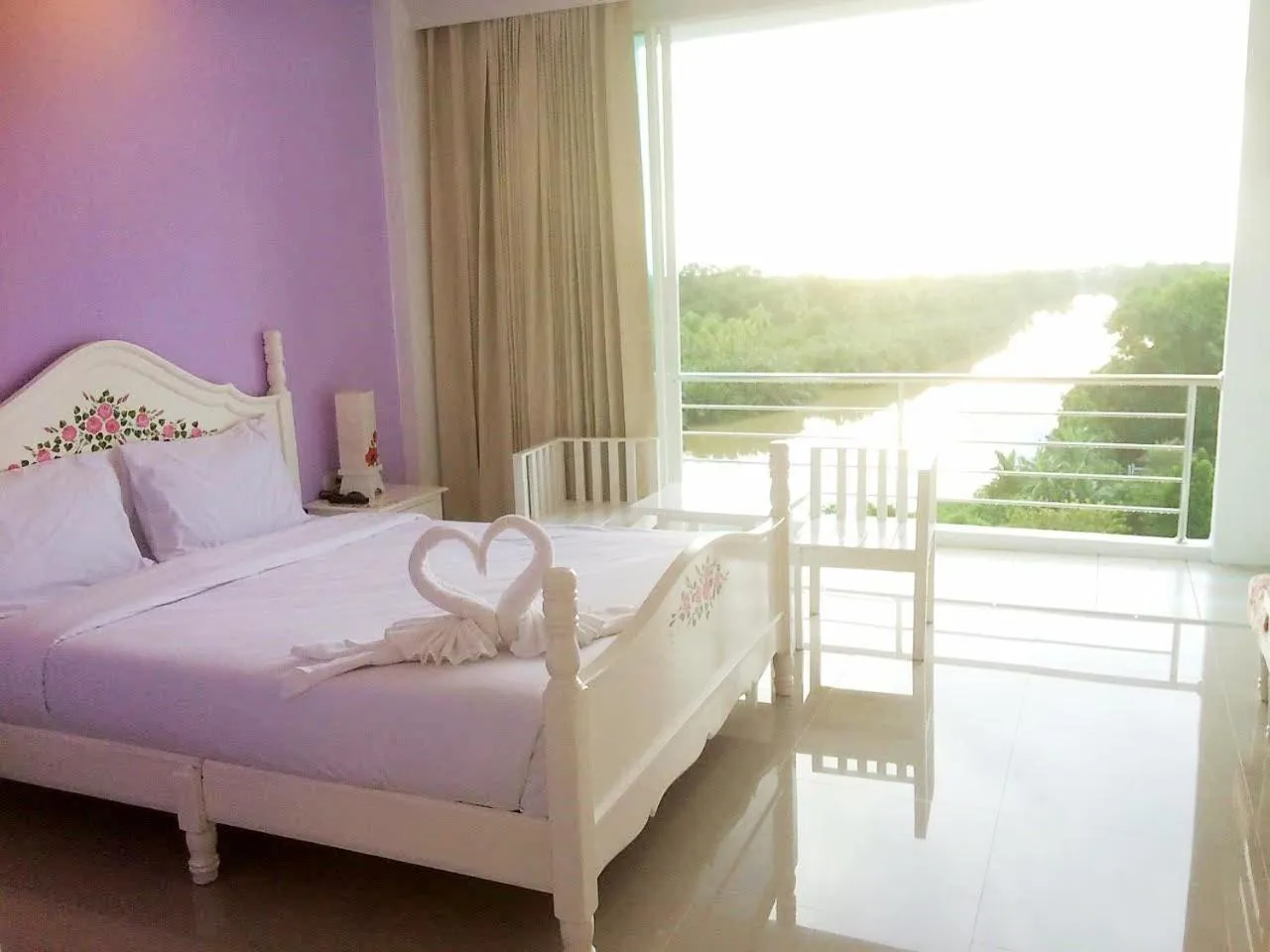 Bed in Like Residence