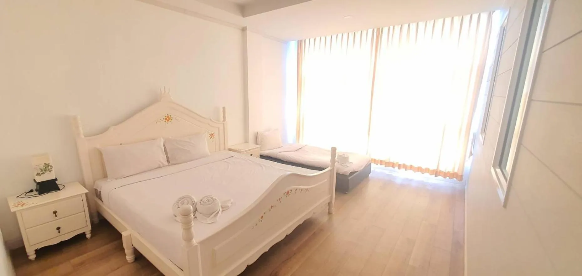 Bed in Like Residence