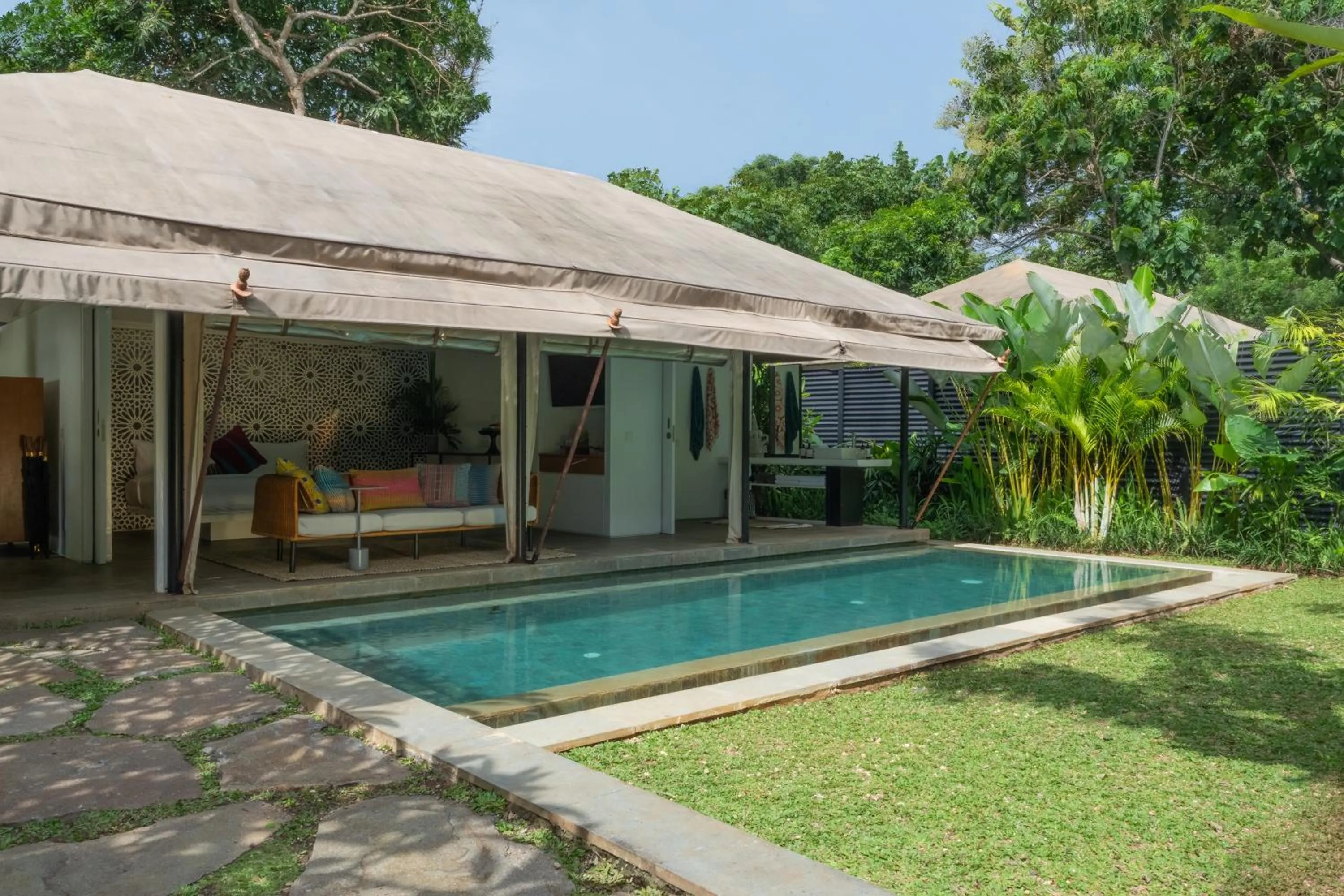 Swimming pool in Origin Uluwatu