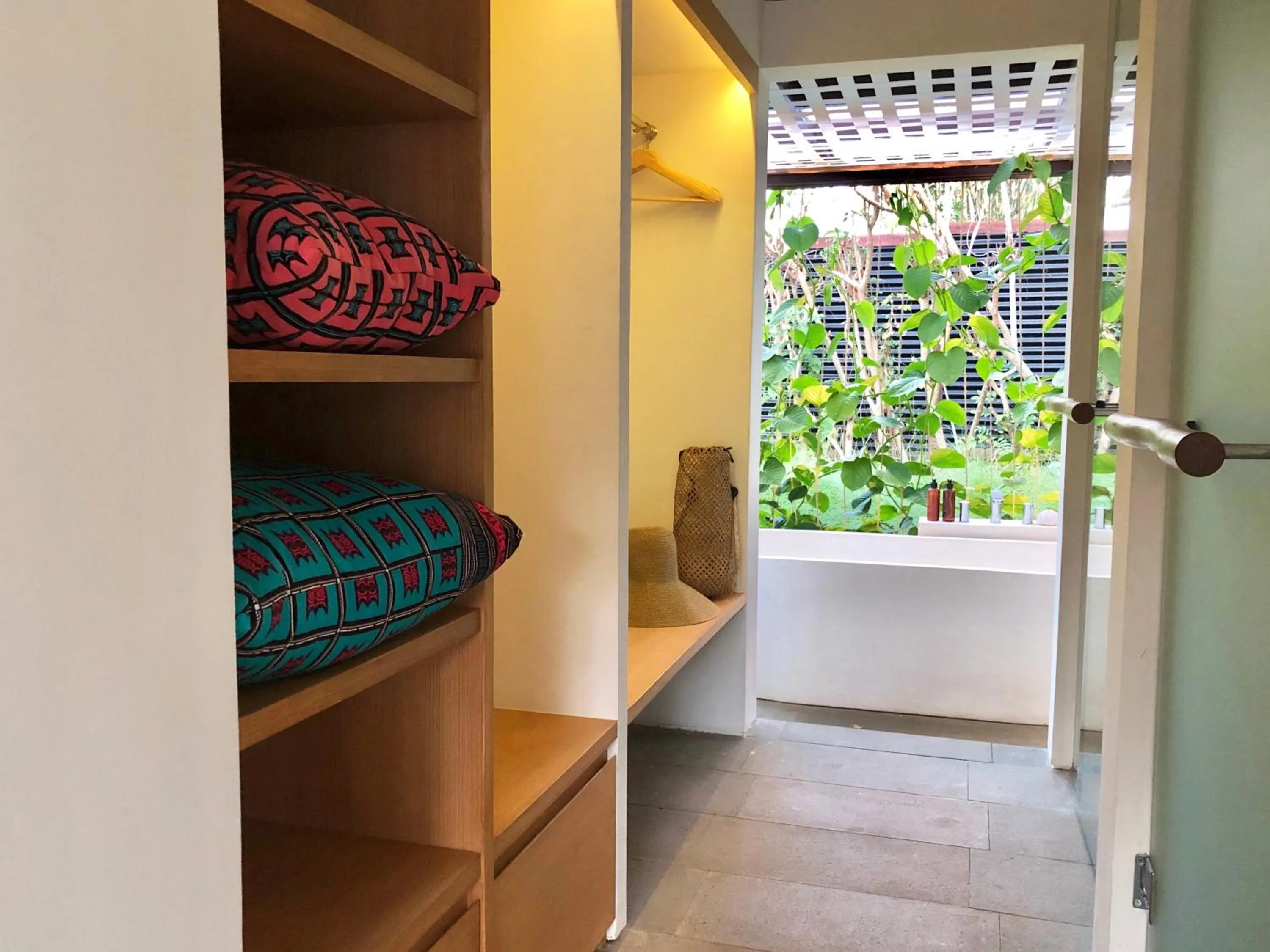 Toilet in Origin Uluwatu