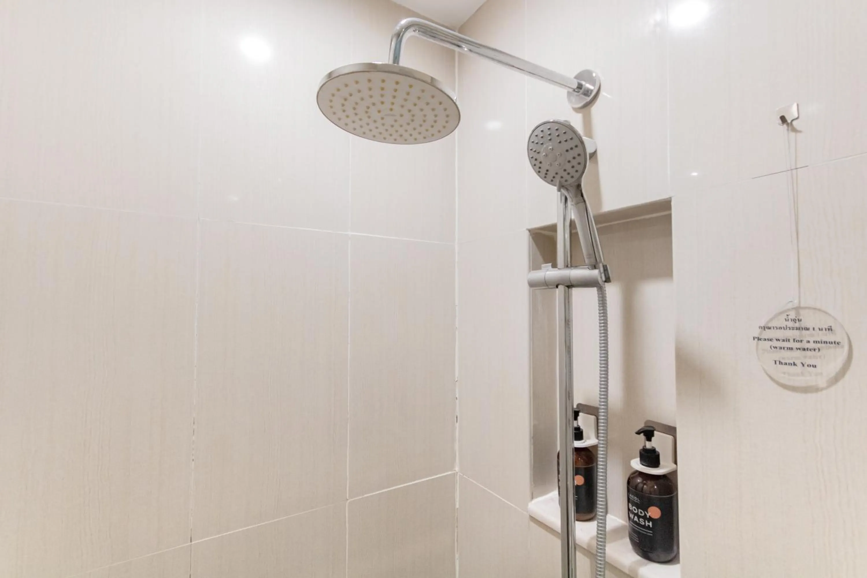 Shower in Lacol Khao Yai - A Chatrium Collection