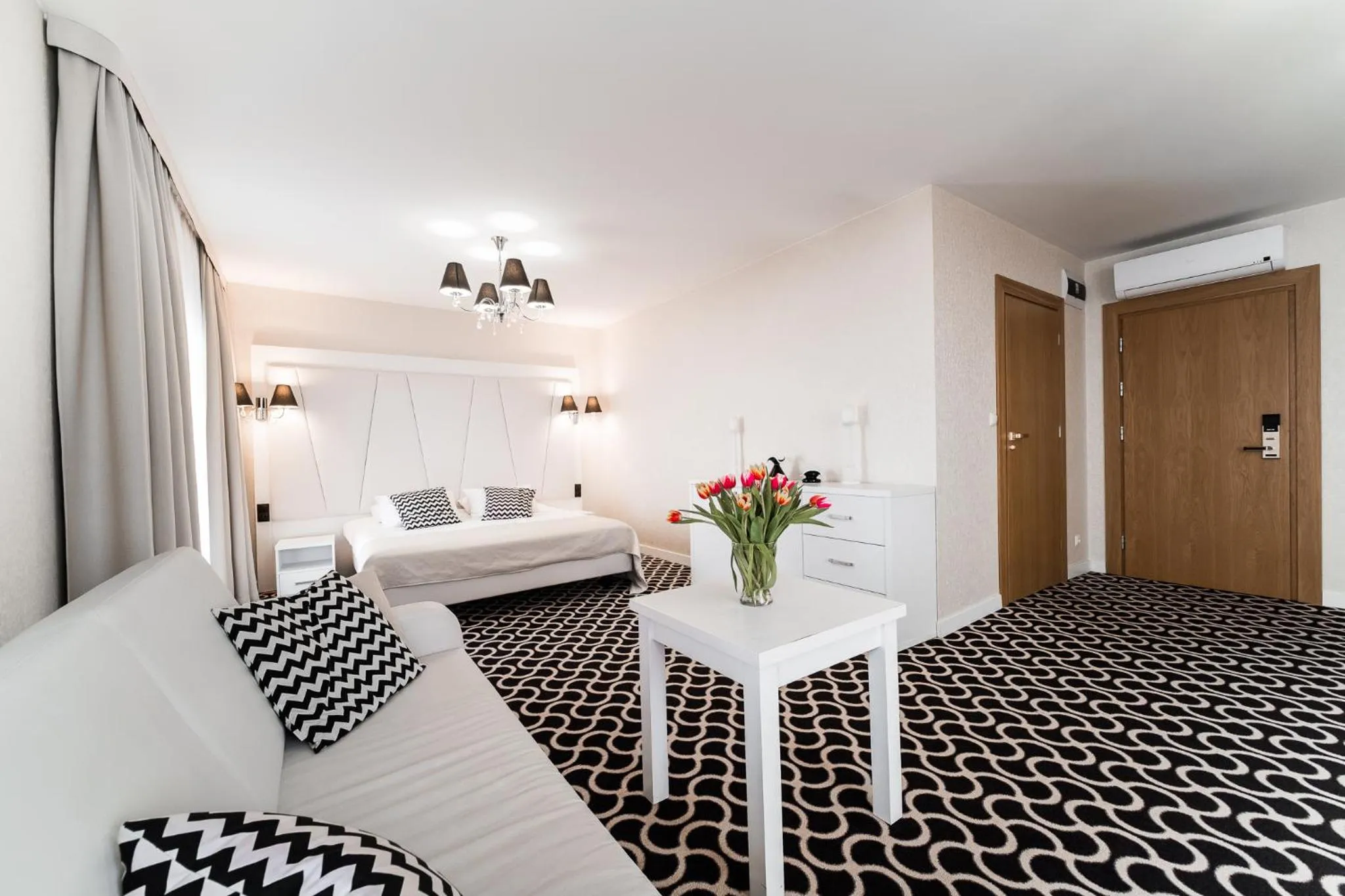 Bed in Hotel Coloseum