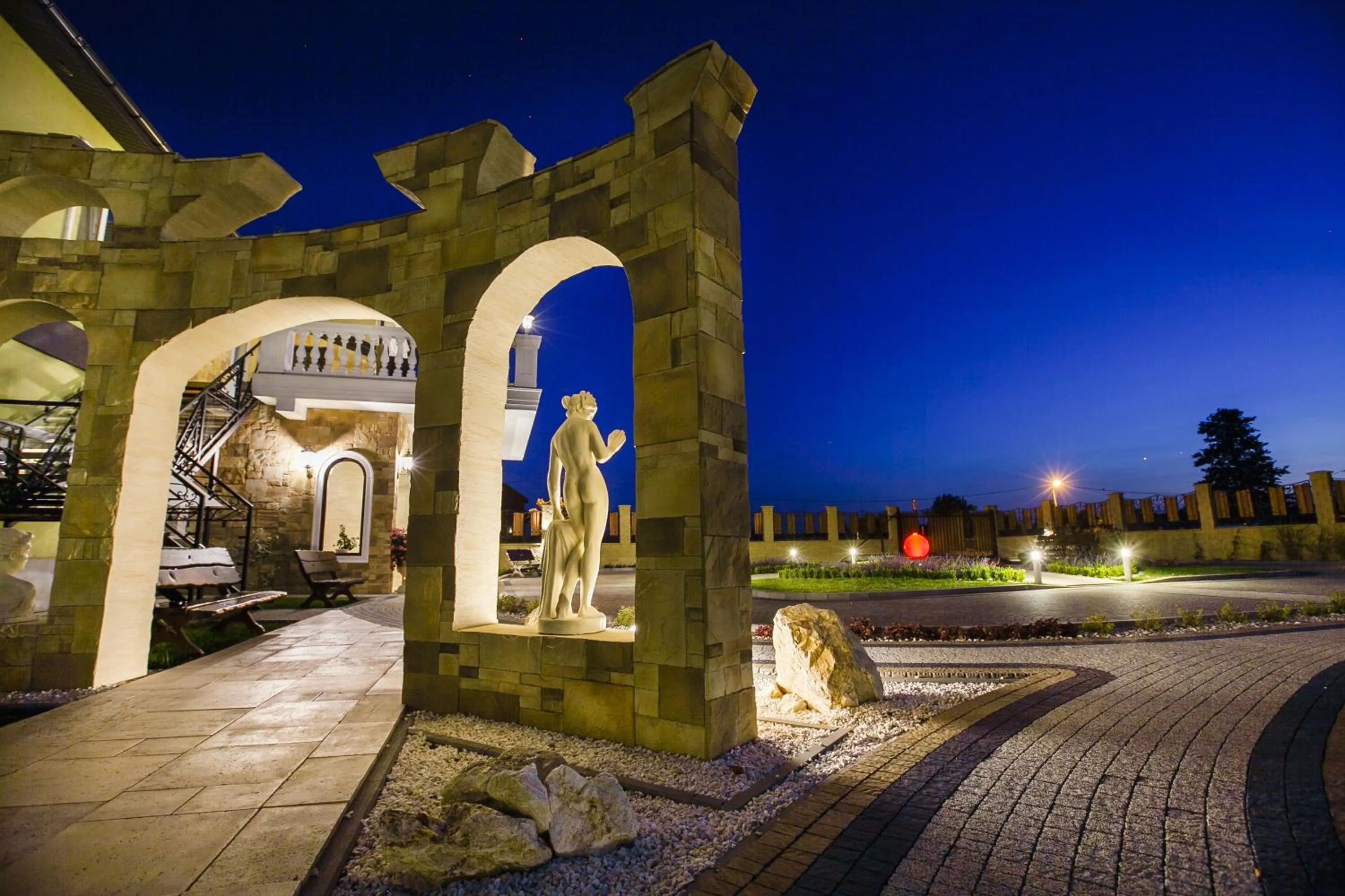 Night in Hotel Coloseum