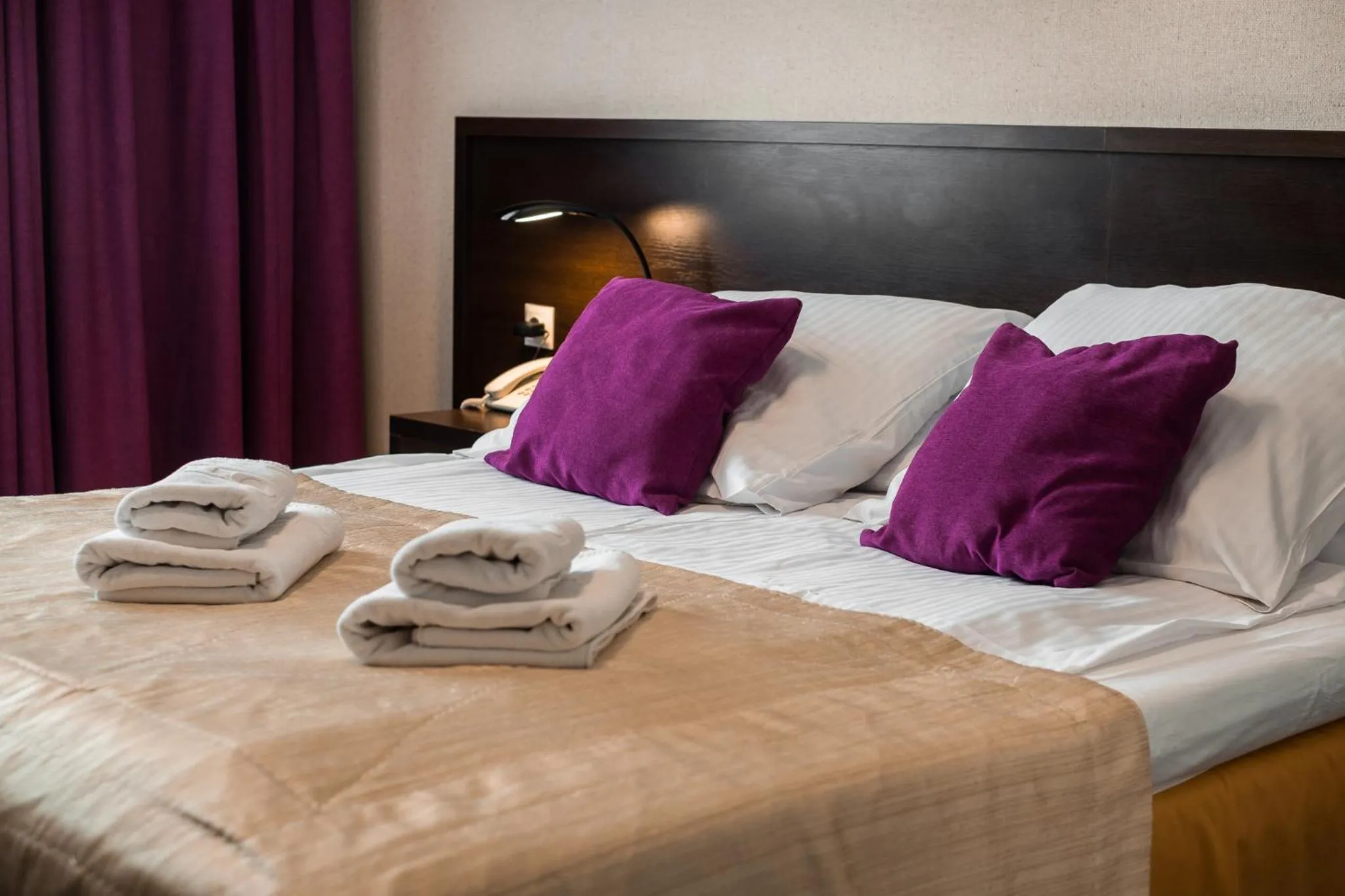 Bed in Hotel Coloseum