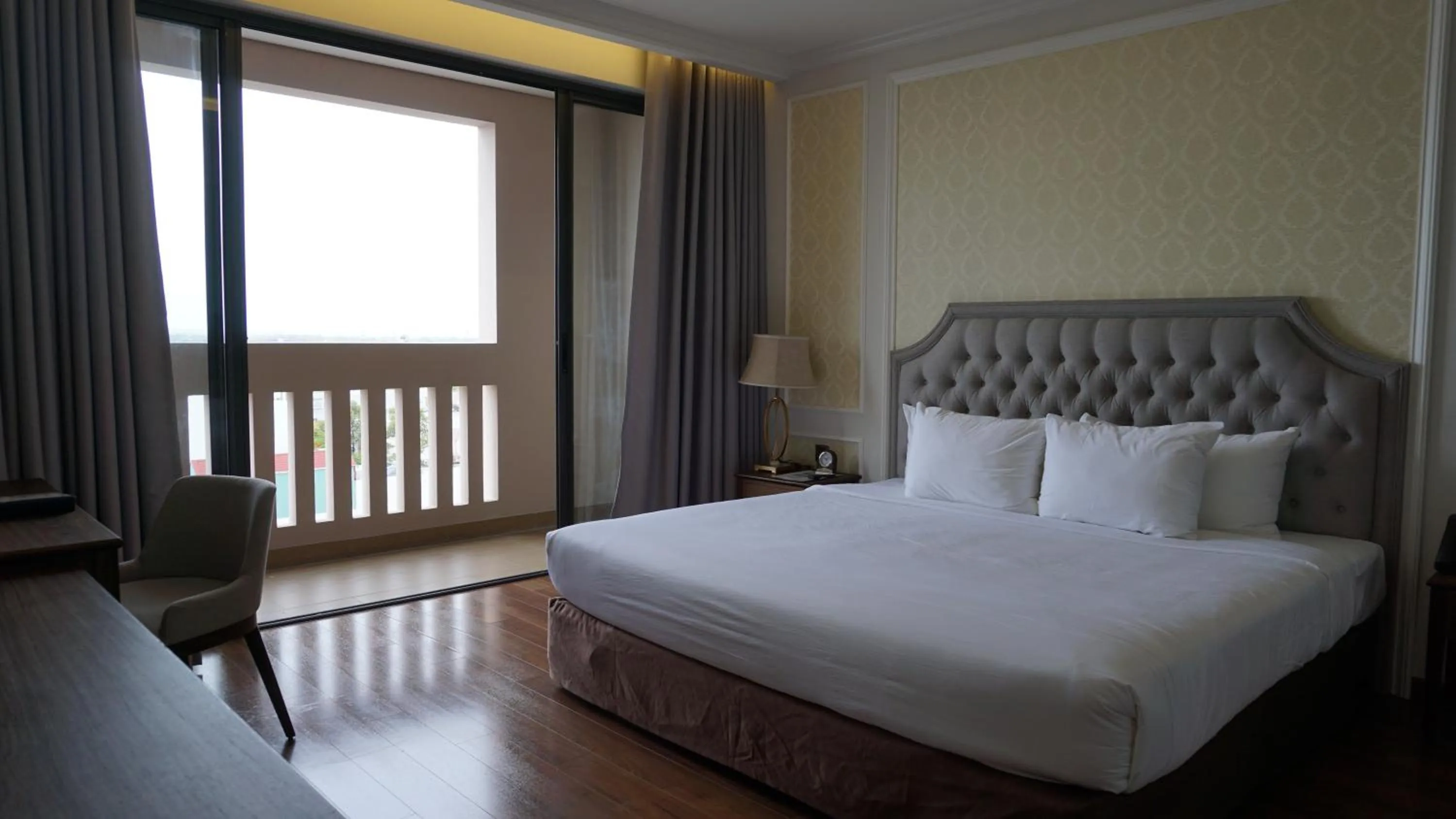 Bed in Phu Cuong Hotel Ca Mau