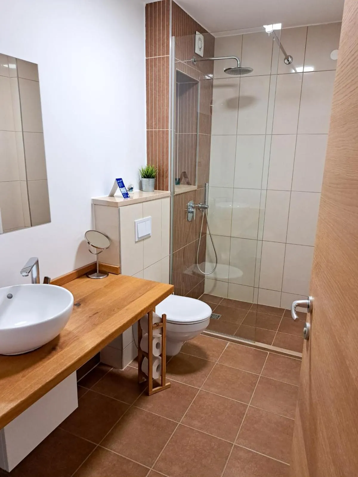 Shower in Villa Cascada