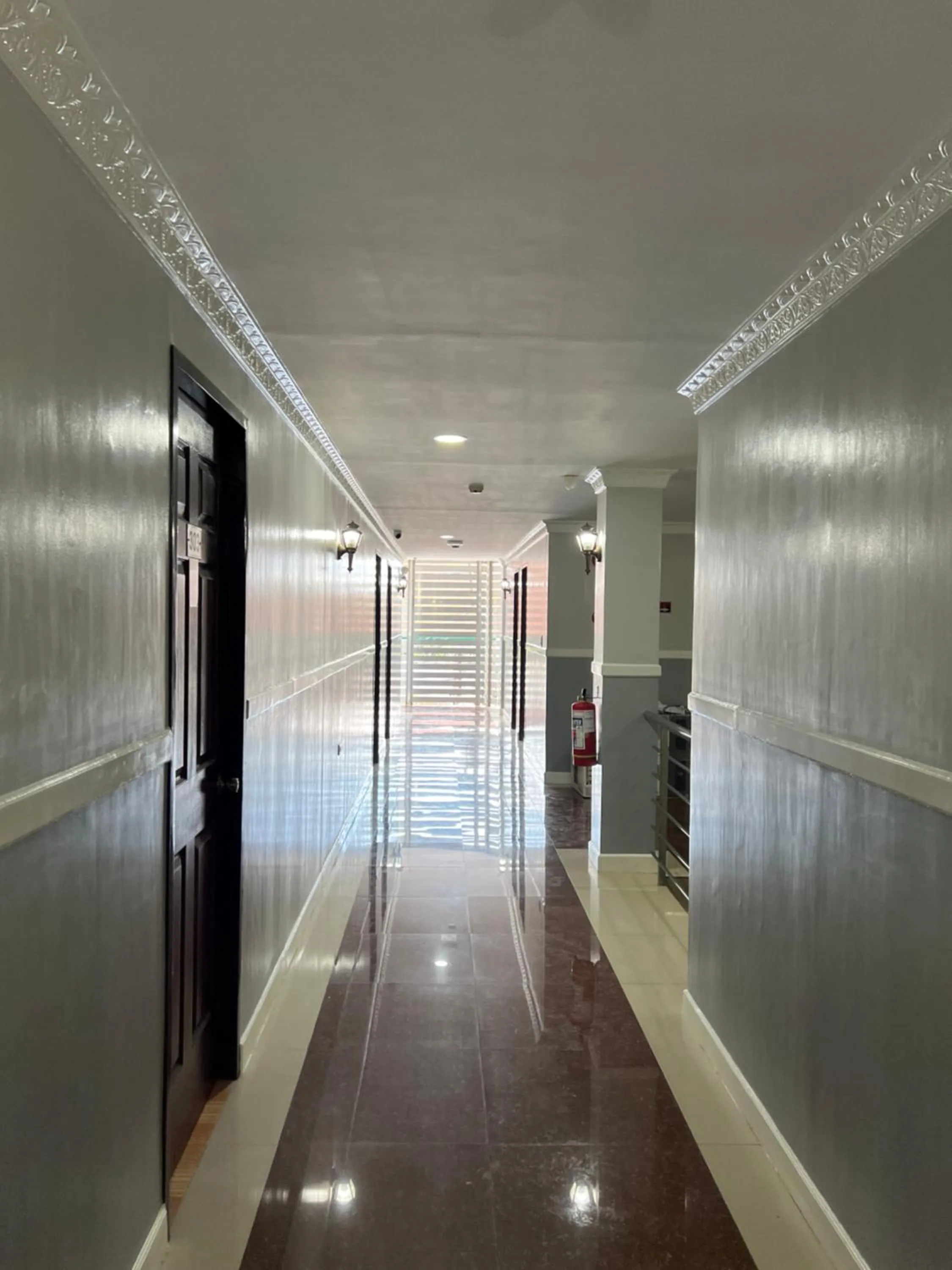 Property building in Ging-Ging Tourist Inn