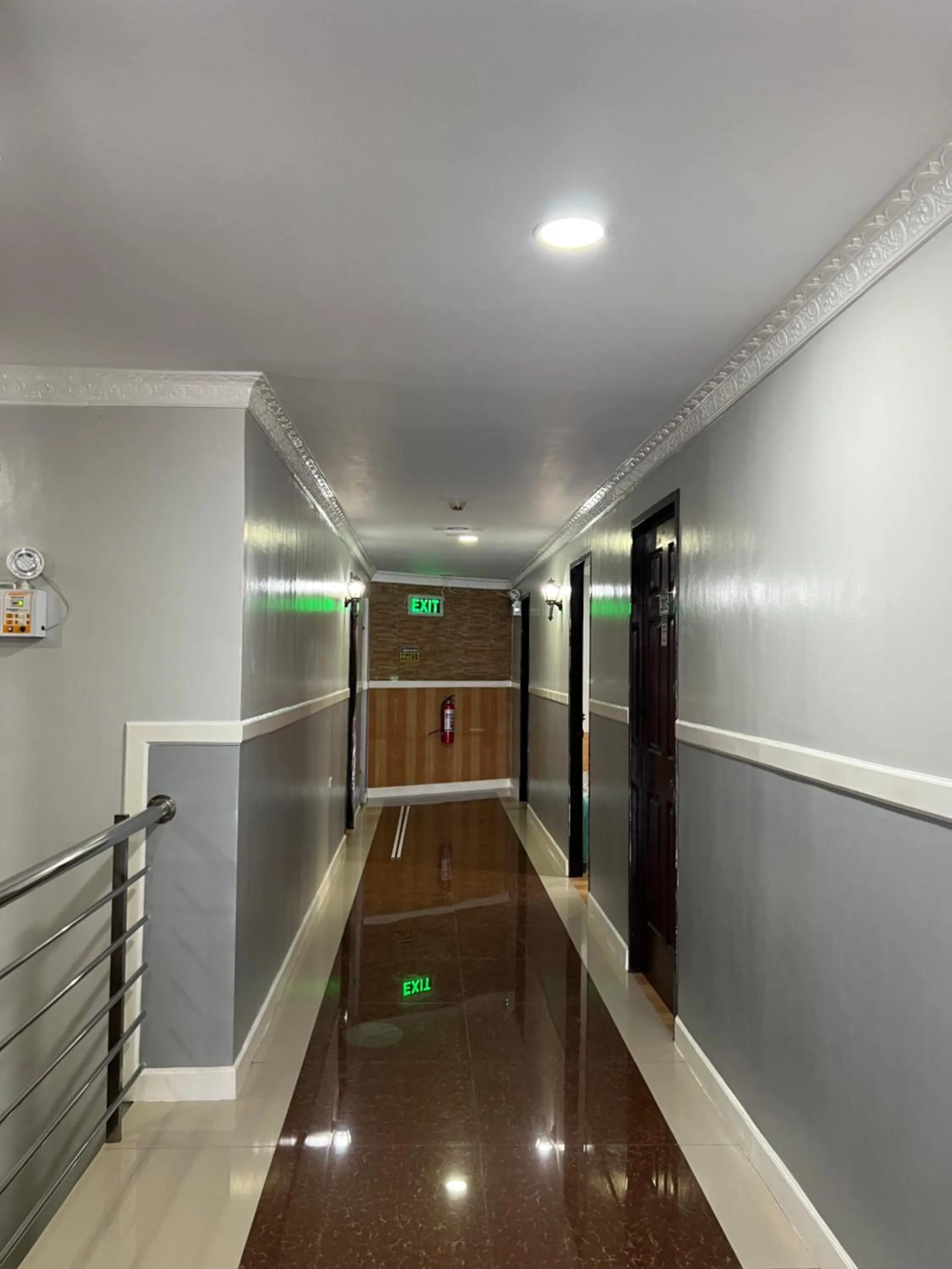 Property building in Ging-Ging Tourist Inn