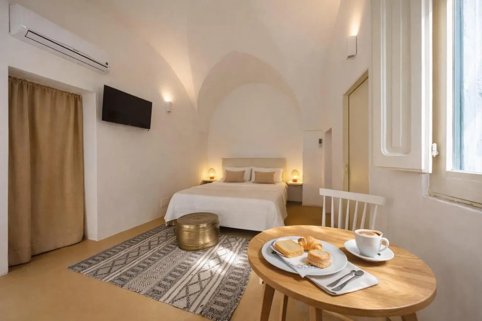 Economy Double Room - single occupancy in B&B Palazzo Boccaccio Economy Double Room - single occupancy in B&B Palazzo Boccaccio