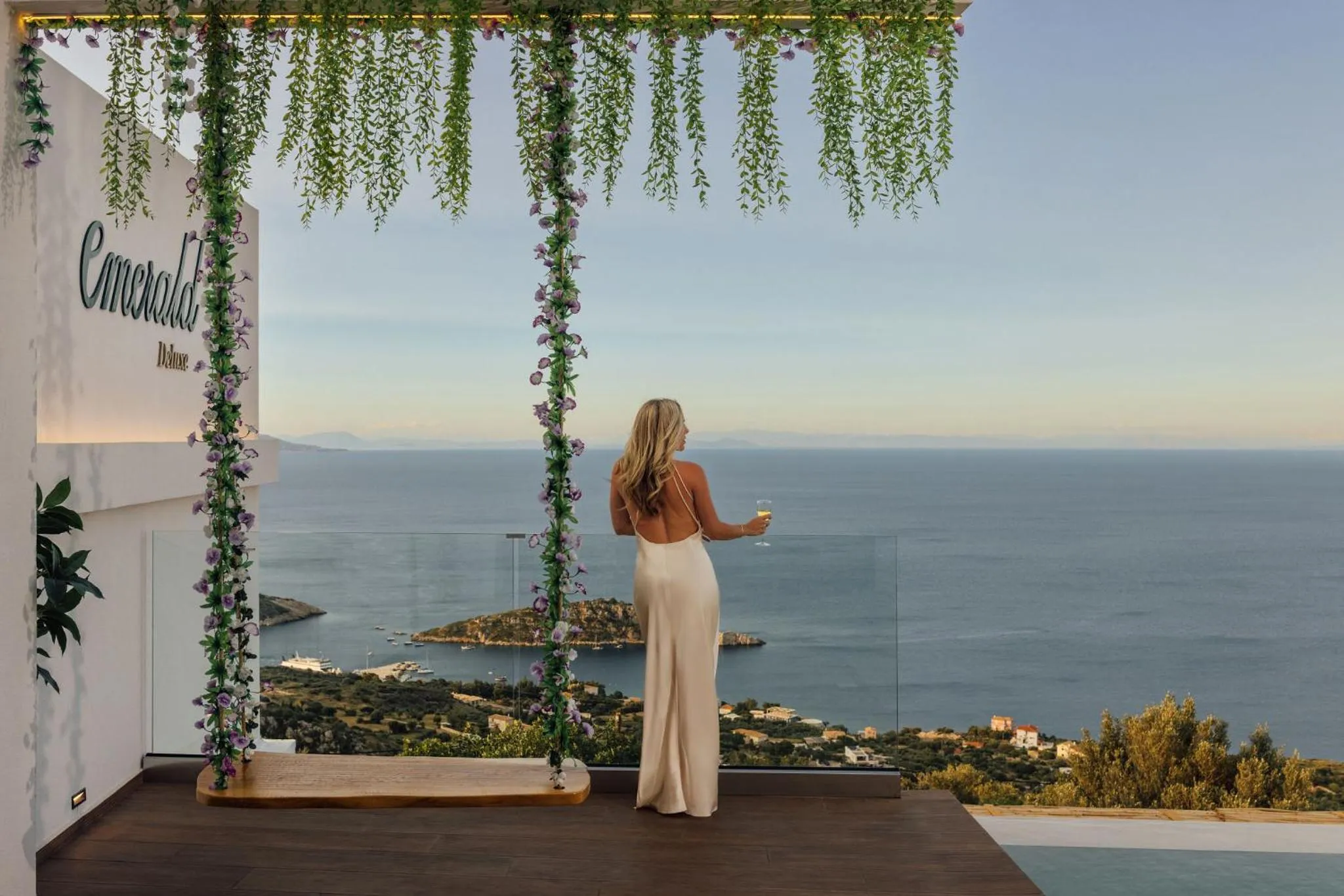 Swimming pool in Emerald Villas & Suites - The Finest Hotels Of The World