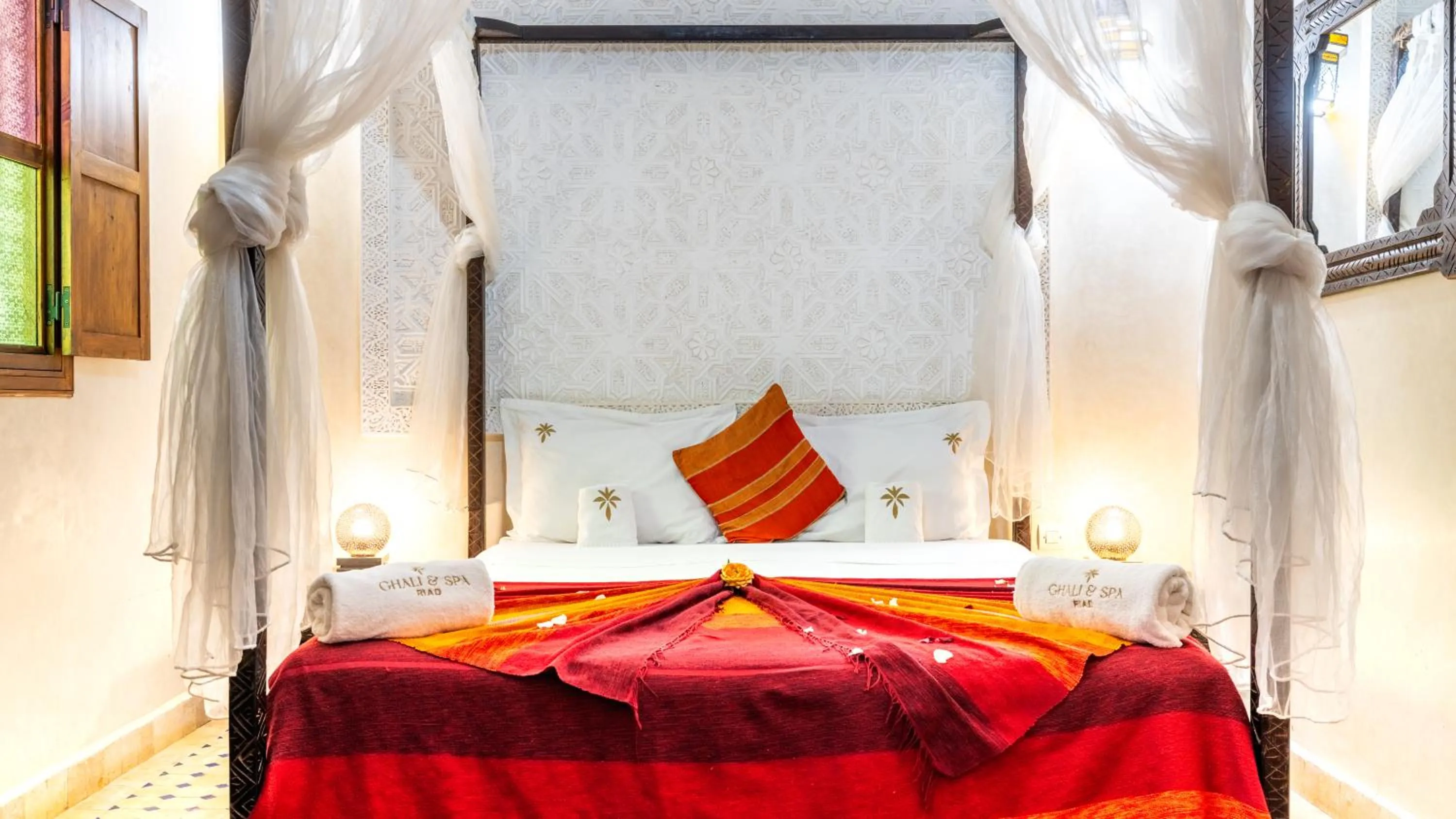 Bed in Riad Ghali Hotel & SPA