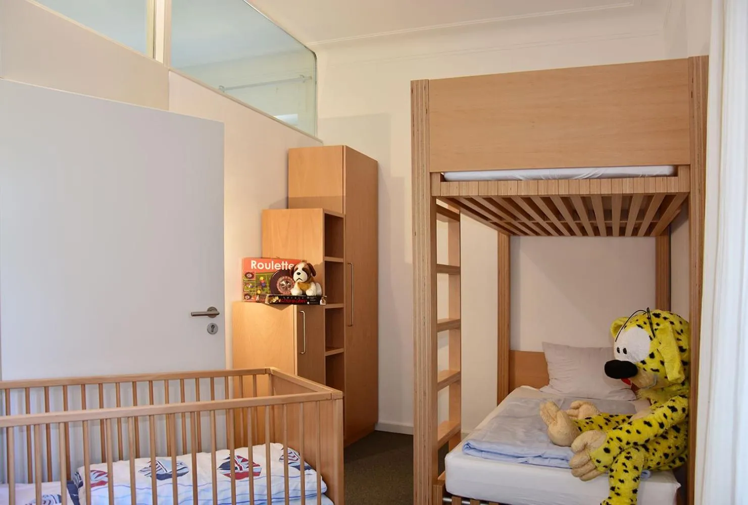 bunk bed in Robert-Schuman-Haus