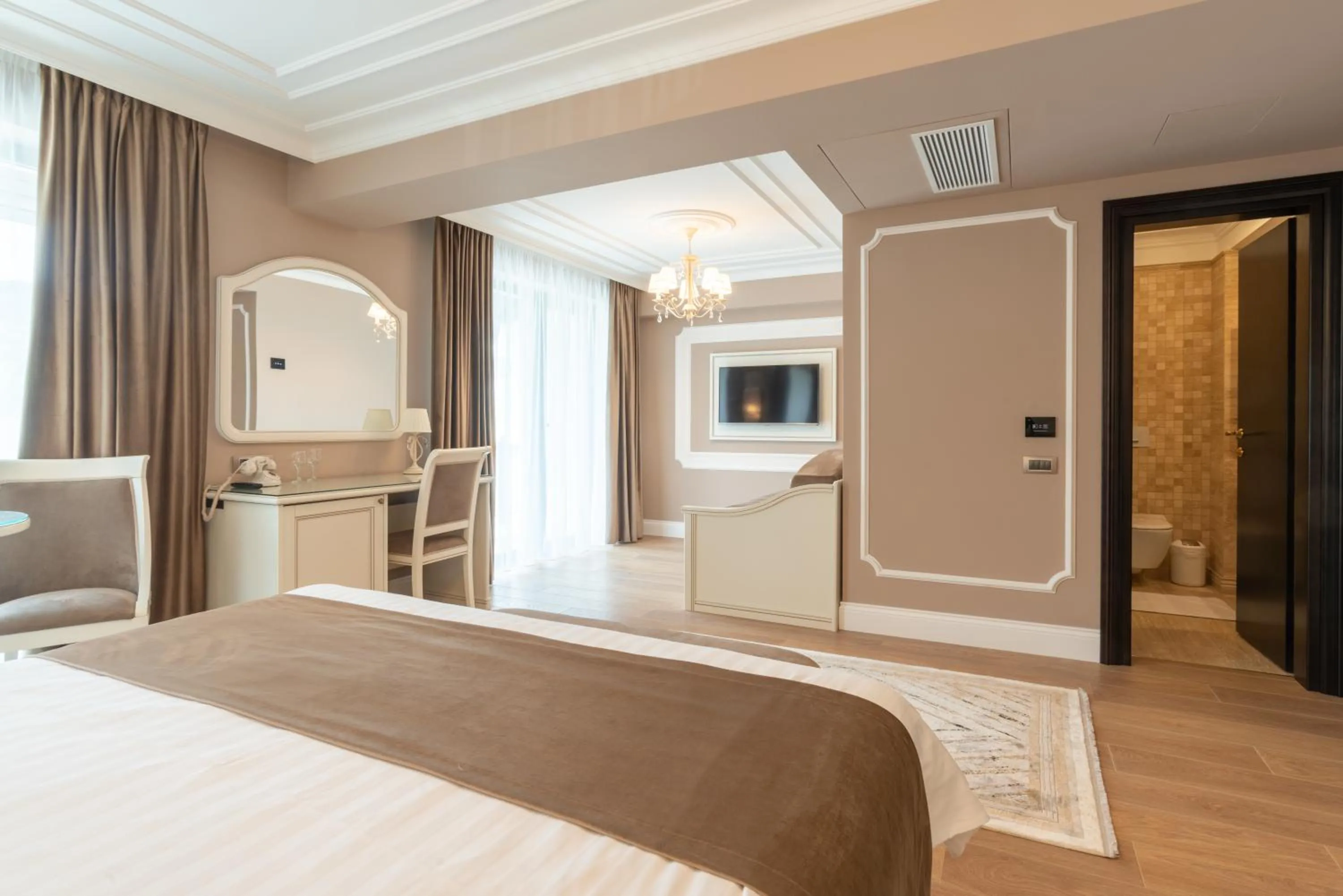 Photo of the whole room, Bed in Hotel Gabriela