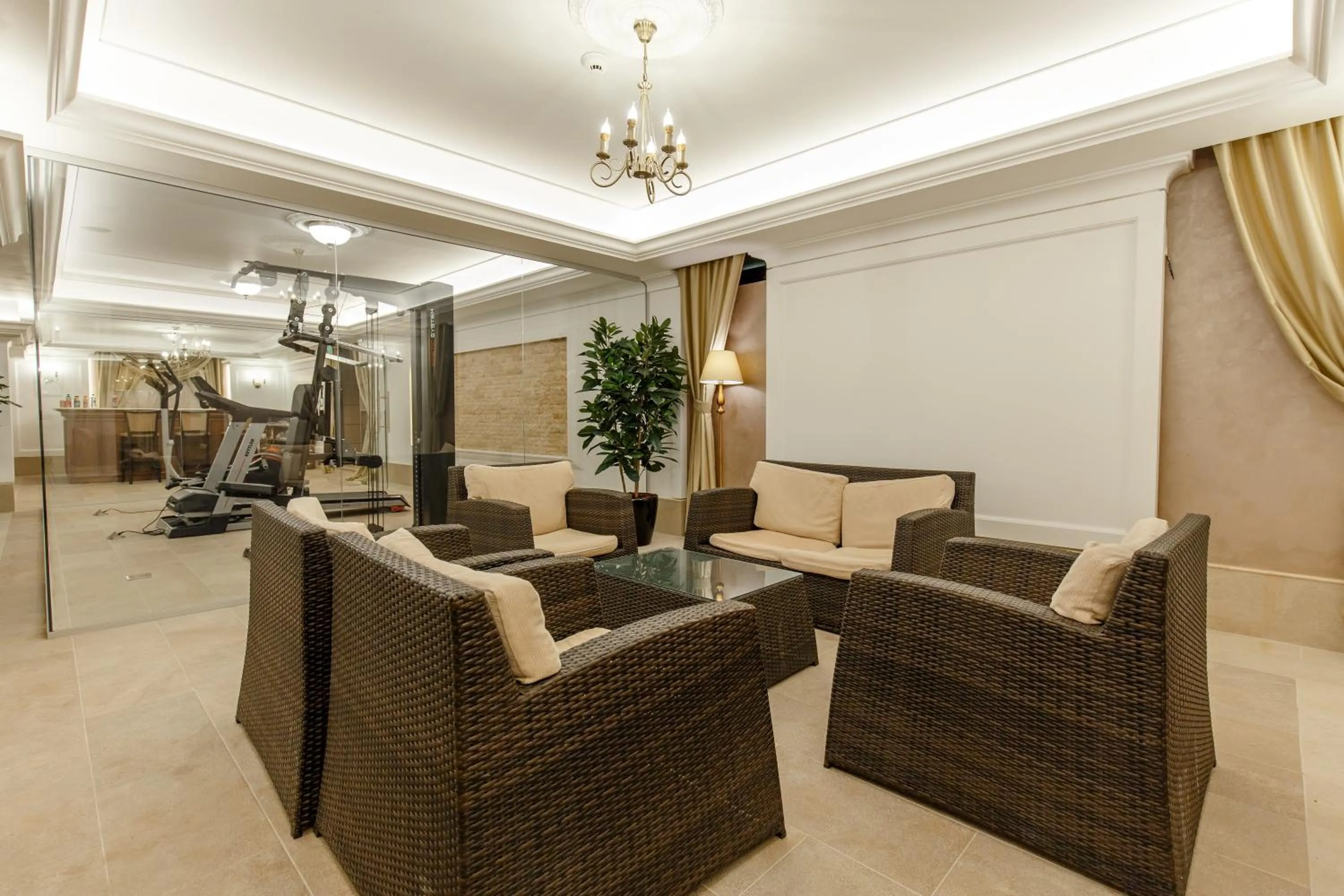 Area and facilities in Hotel Gabriela