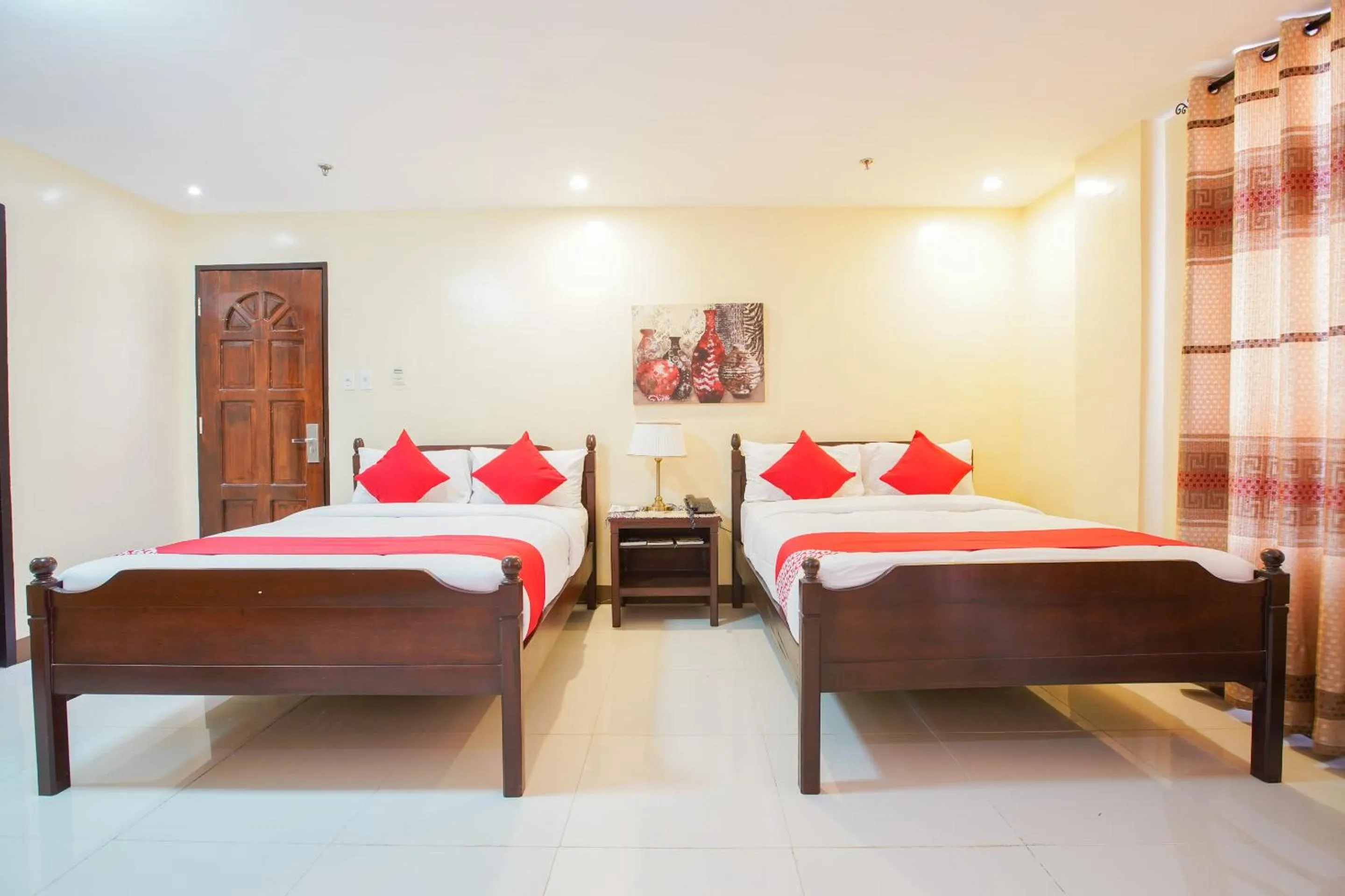 Bedroom, Bed in OYO 236 Hotel Edmundo