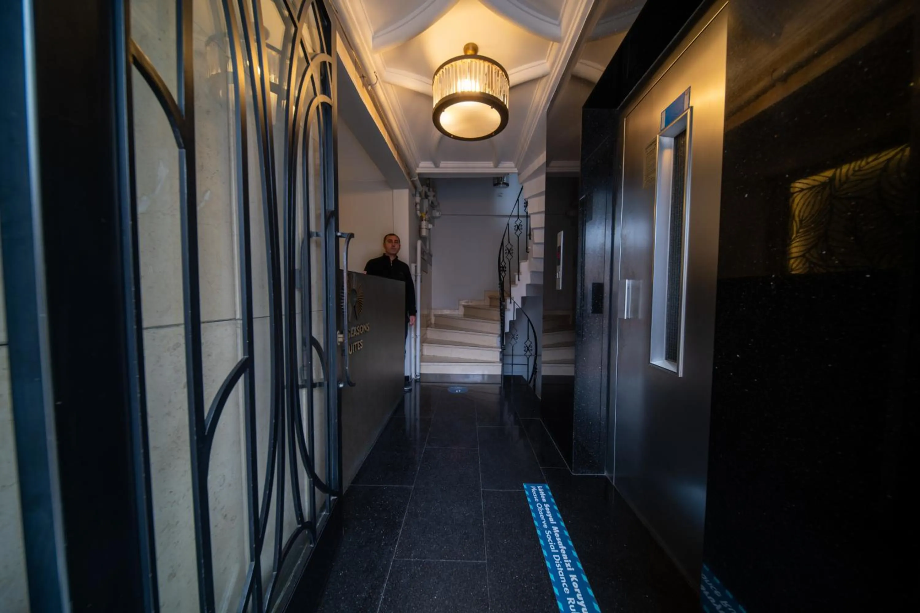 Facade/entrance in All Seasons Suites