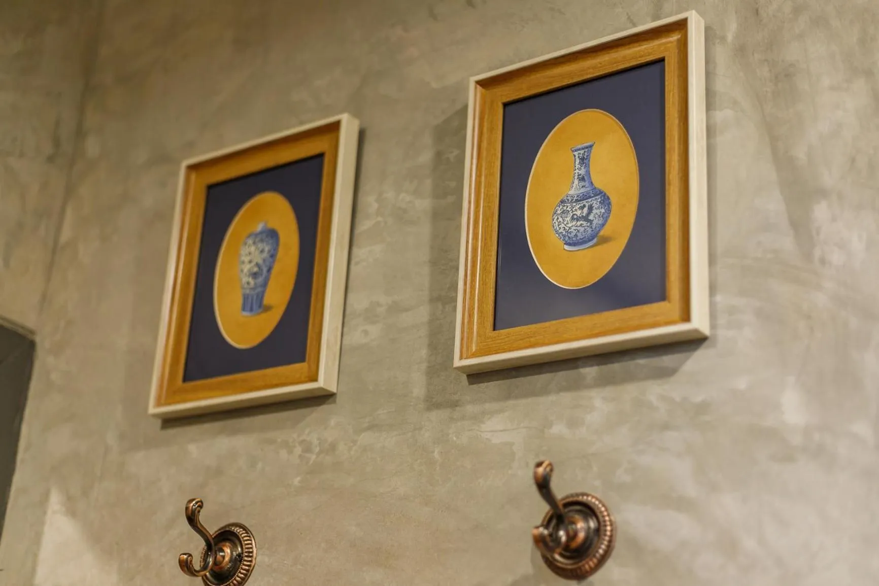 Decorative detail in Hostel One Art and Gallery