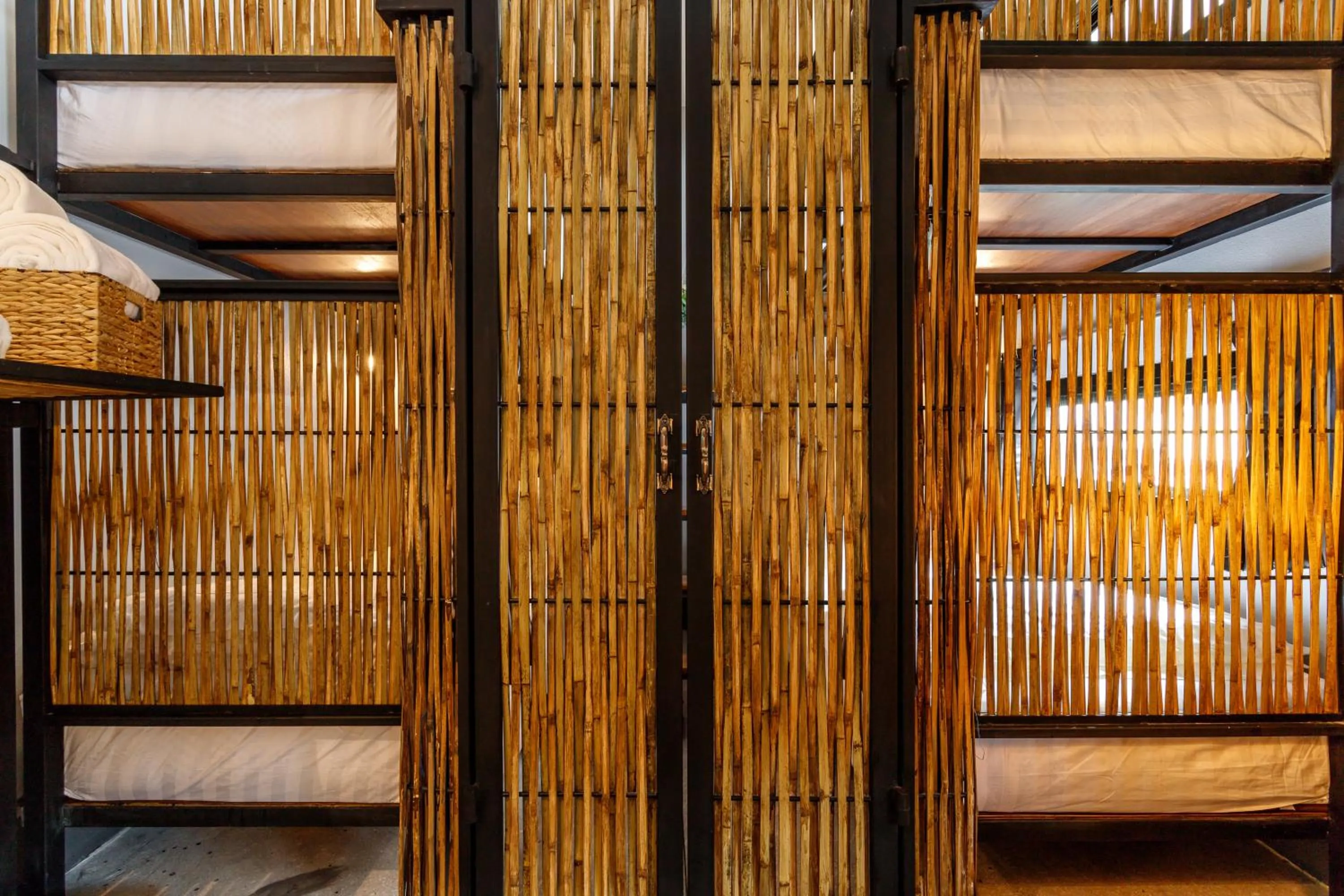 Bed in Hostel One Art and Gallery