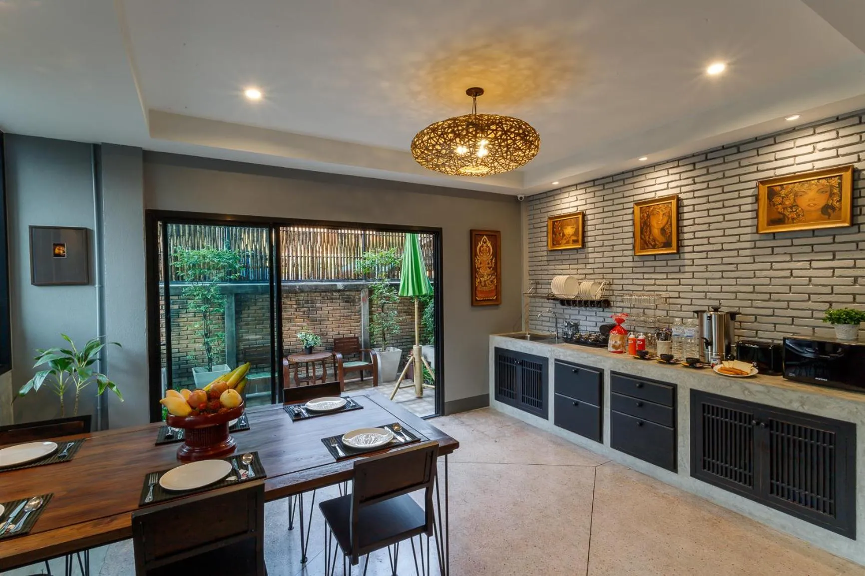 Kitchen or kitchenette in Hostel One Art and Gallery