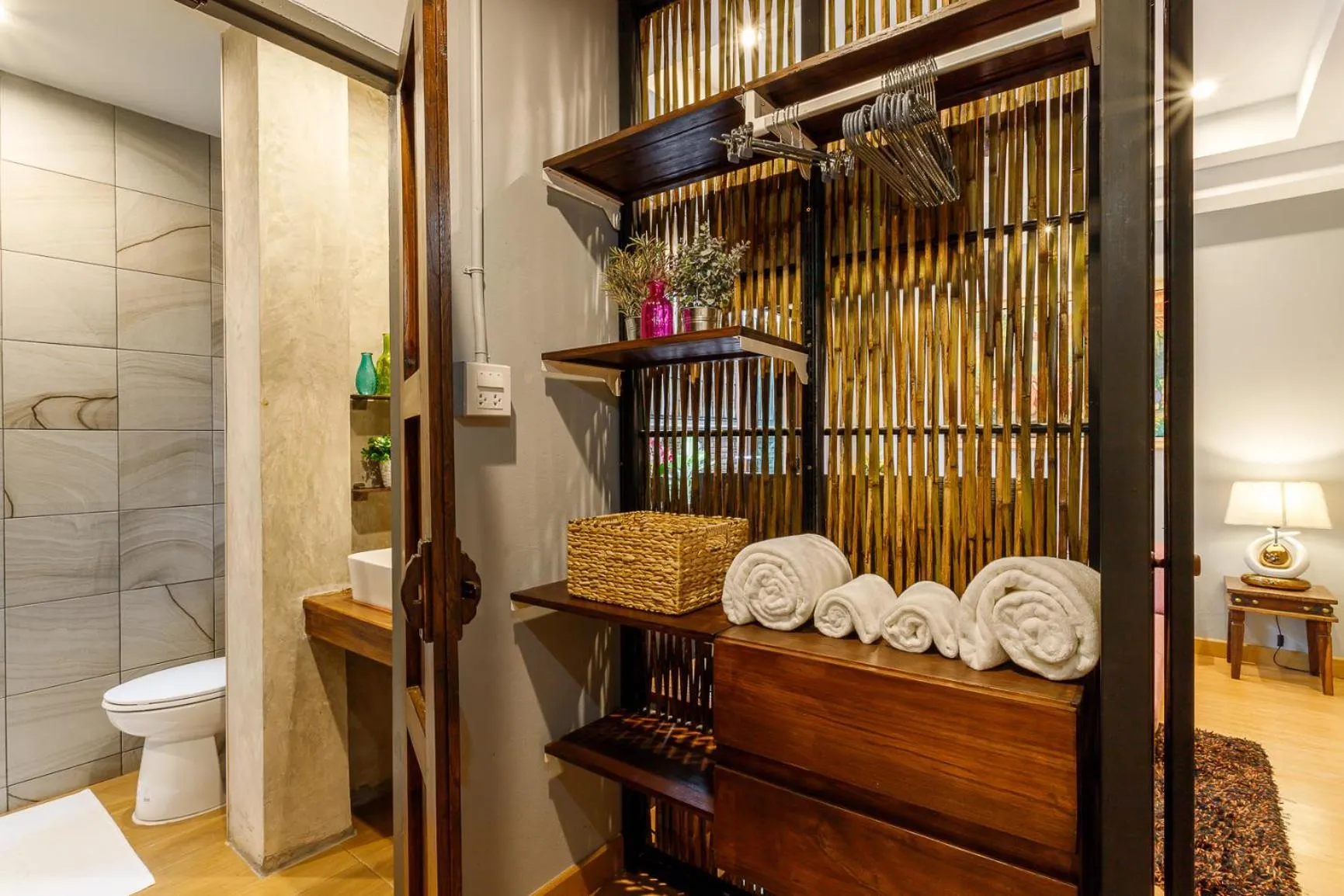 Shower in Hostel One Art and Gallery