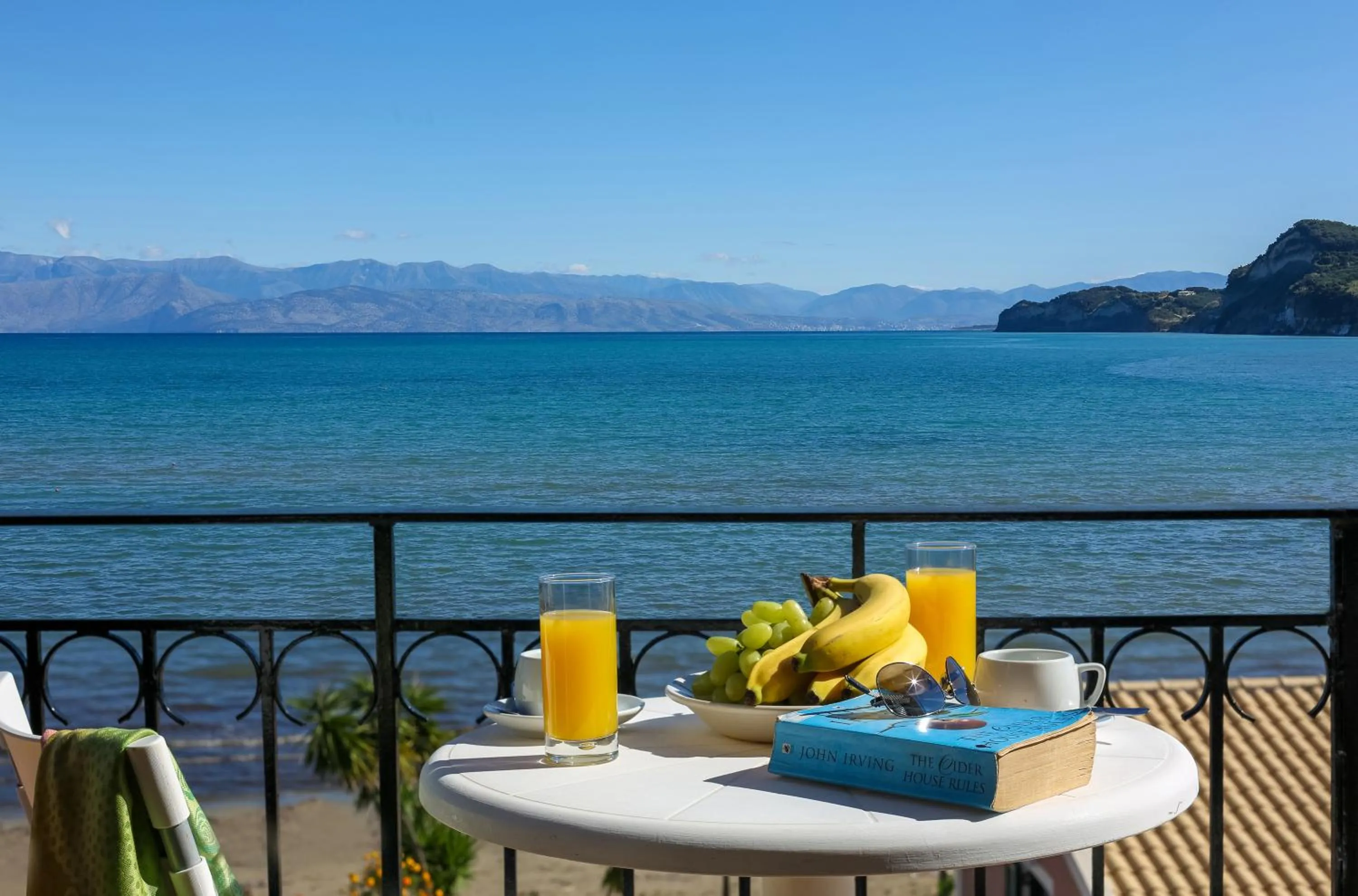 Alexandra's Apartments