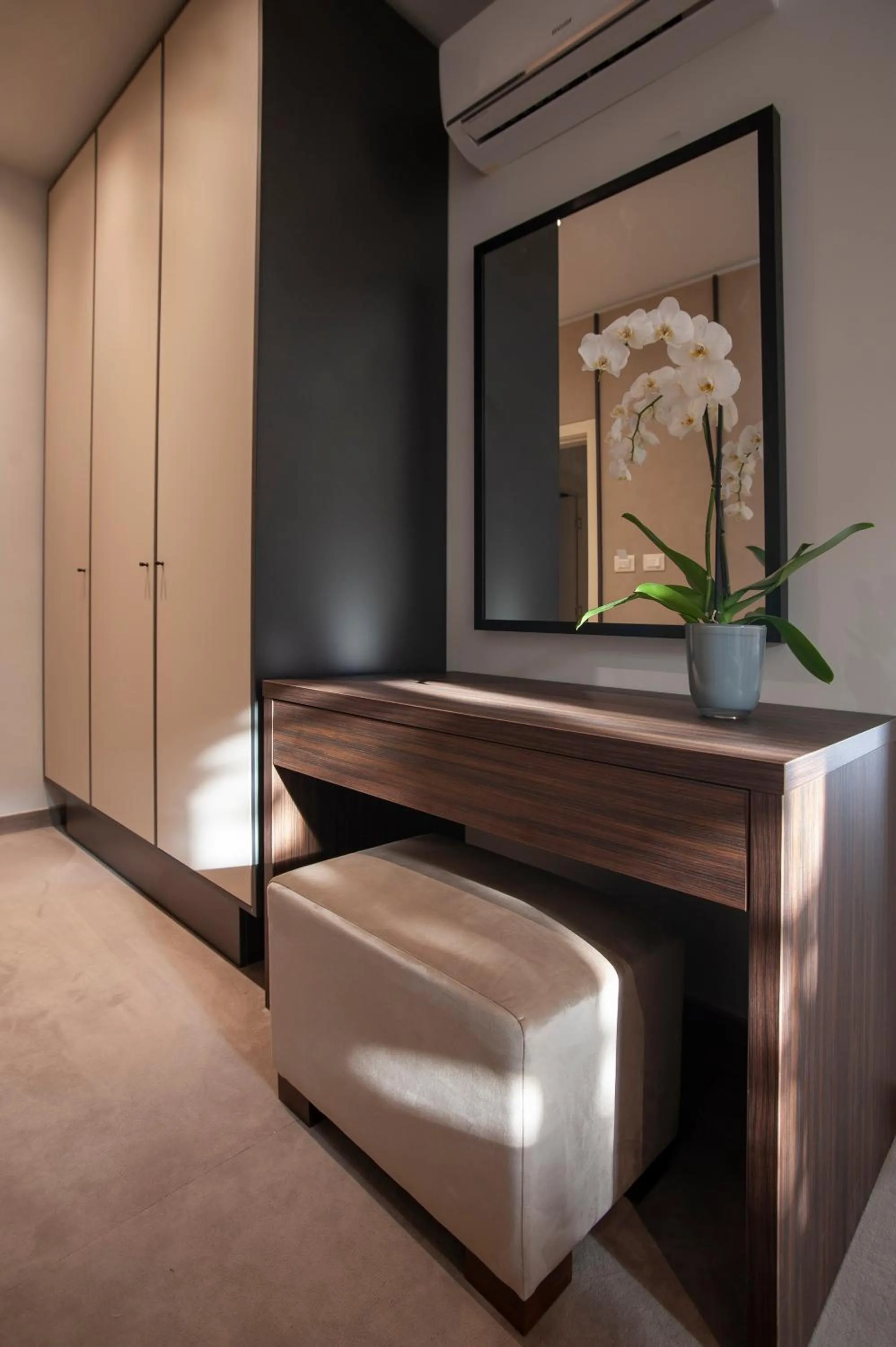 Seating area in Hotel Vela