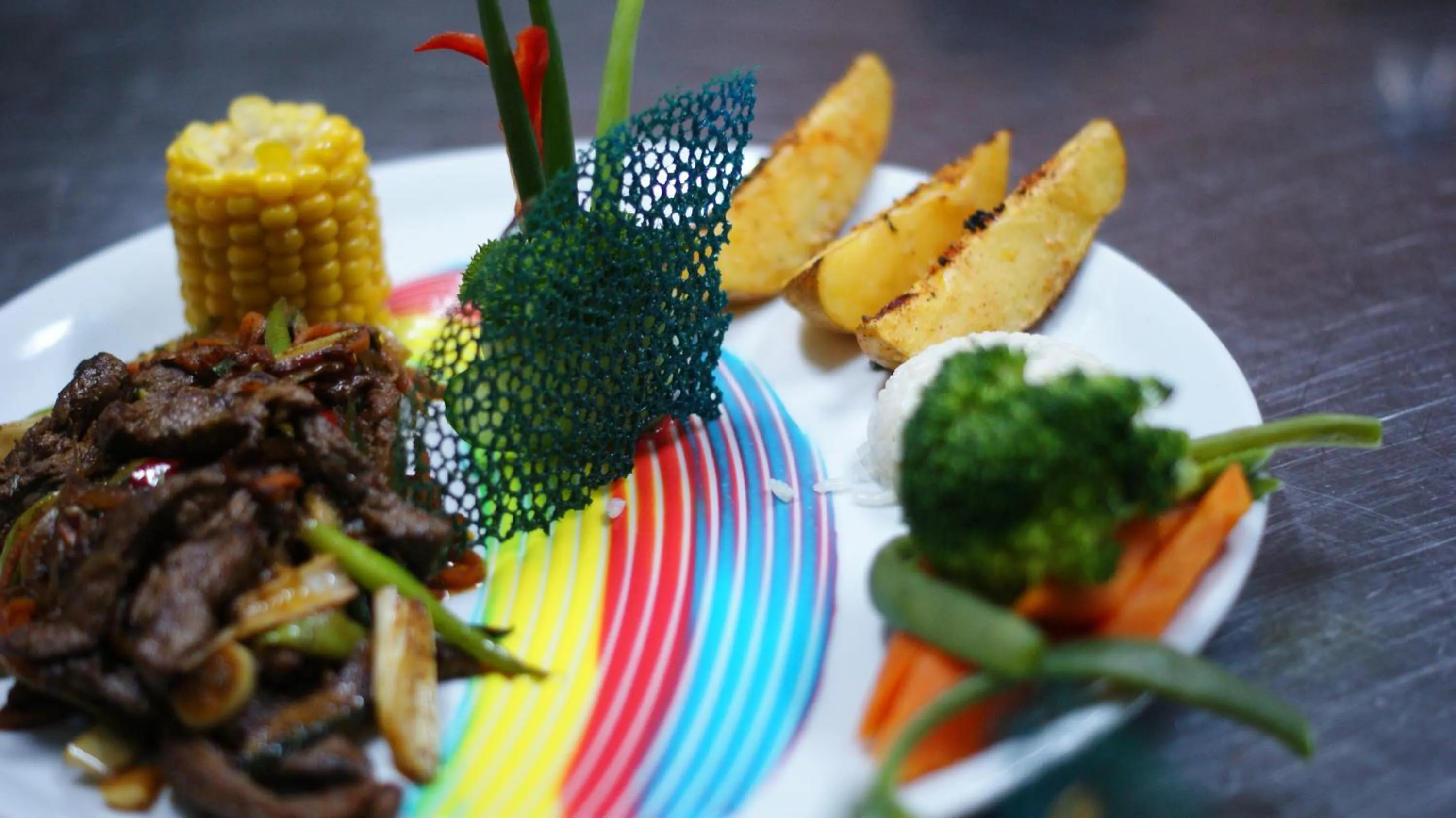 Restaurant/places to eat in THE NORDİC HOTEL