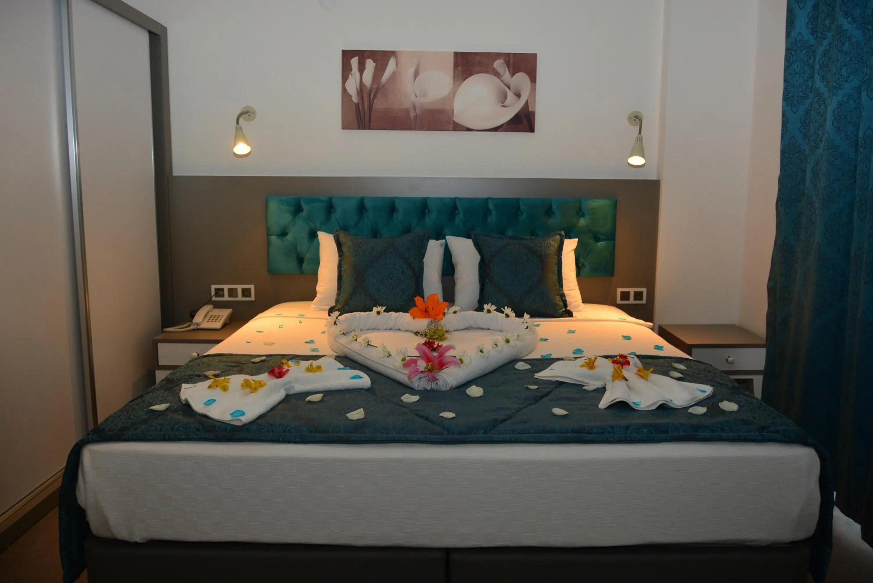 Bed in THE NORDİC HOTEL