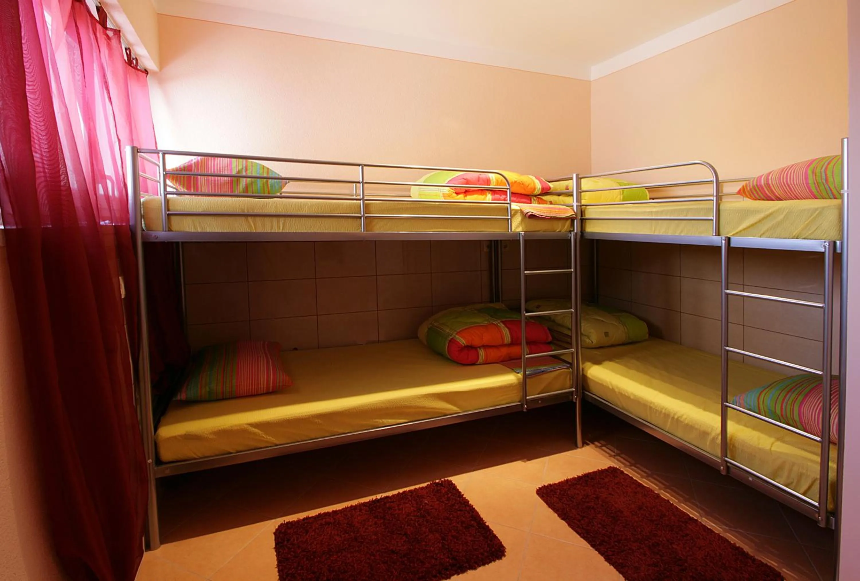 Single Bed in 4-Bed Dormitory Room in Backpackers Fairytale Hostel