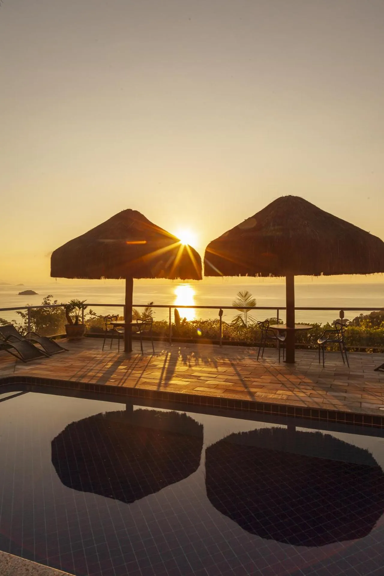 Sunrise in Pousada Recanto de Paraty